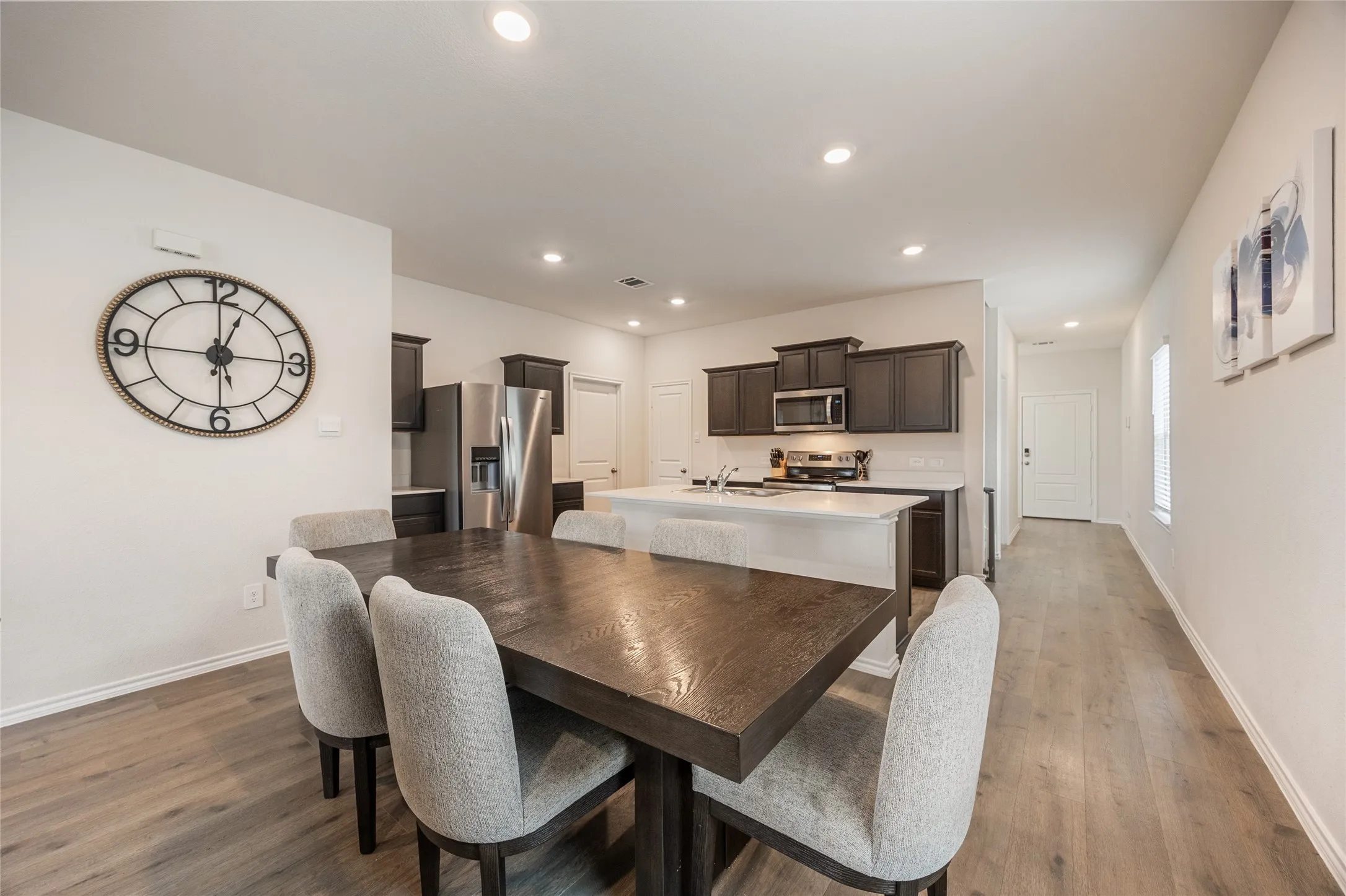 Single Family Residence For Rent in Rockwall County , 444 Vitex Drive, Royse City, Texas 75189, 4 Bedroom, 4 Bathroom, 2 Garage spaces, 2,080 Sqft, built in 2023, Preowned, mls#21229367, Real Estate Agent in Royse City, Homes For Rent in Rockwall county, Homes For Rent in Royse City, Realtor in Royse City Texas, Real Estate Brokerage Independent Realty Texas, Luminita Cordes Realtor