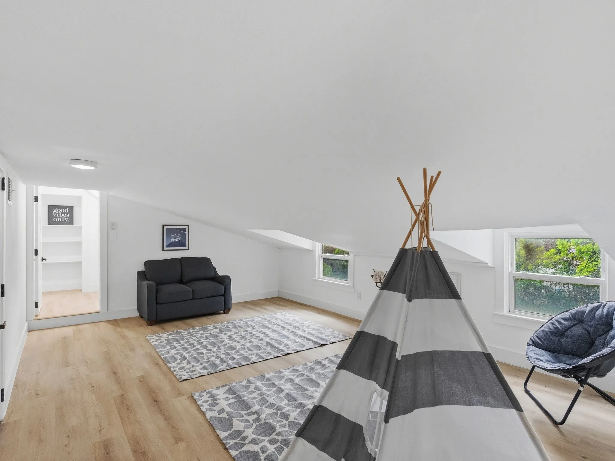 Bonus Room 1