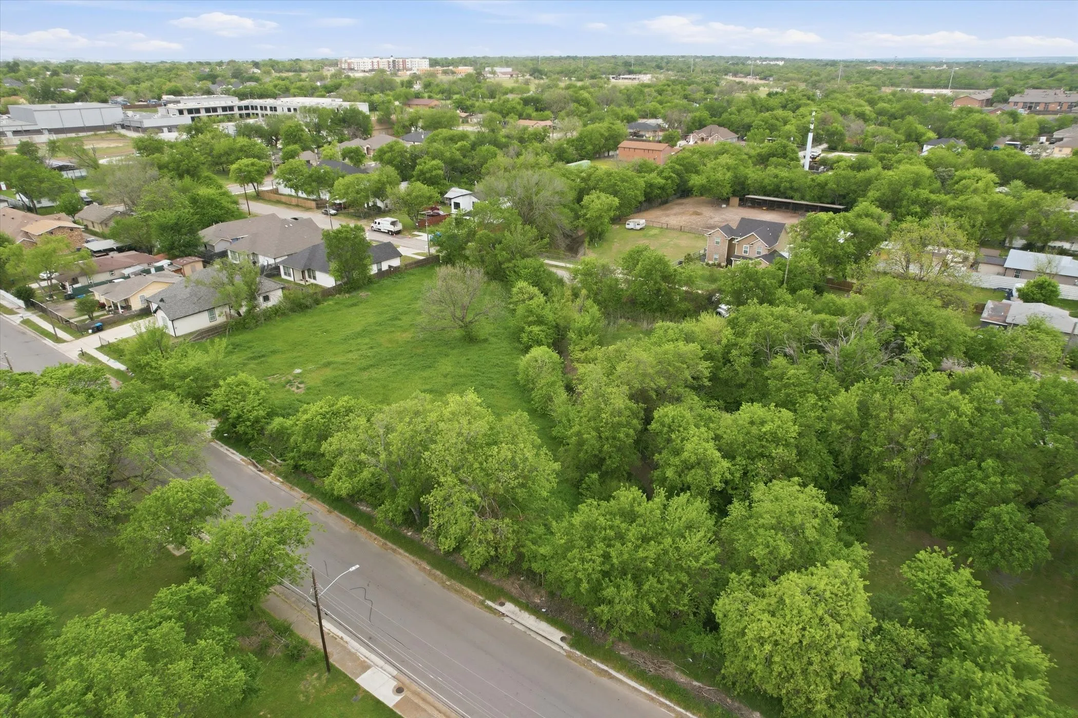 Unimproved Land For Sale in Tarrant County , 5301 Elgin Street, Fort Worth, Texas 76105, 0, 0, Garage spaces, 0 Sqft, built in 0, mls#21229404, Real Estate Agent in Fort Worth, Homes For Sale in Tarrant county, Homes For Sale in Fort Worth, Realtor in Fort Worth Texas, Real Estate Brokerage Independent Realty Texas, Luminita Cordes Realtor