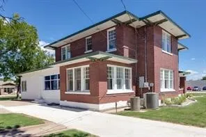 Single Family Residence For Sale in Taylor County , 802A Orange Street, Abilene, Texas 79601, 11 Bedroom, 6 Bathroom, Garage spaces, 6,218 Sqft, built in 1925, Preowned, mls#21229462, Real Estate Agent in Abilene, Homes For Sale in Taylor county, Homes For Sale in Abilene, Realtor in Abilene Texas, Real Estate Brokerage Independent Realty Texas, Luminita Cordes Realtor