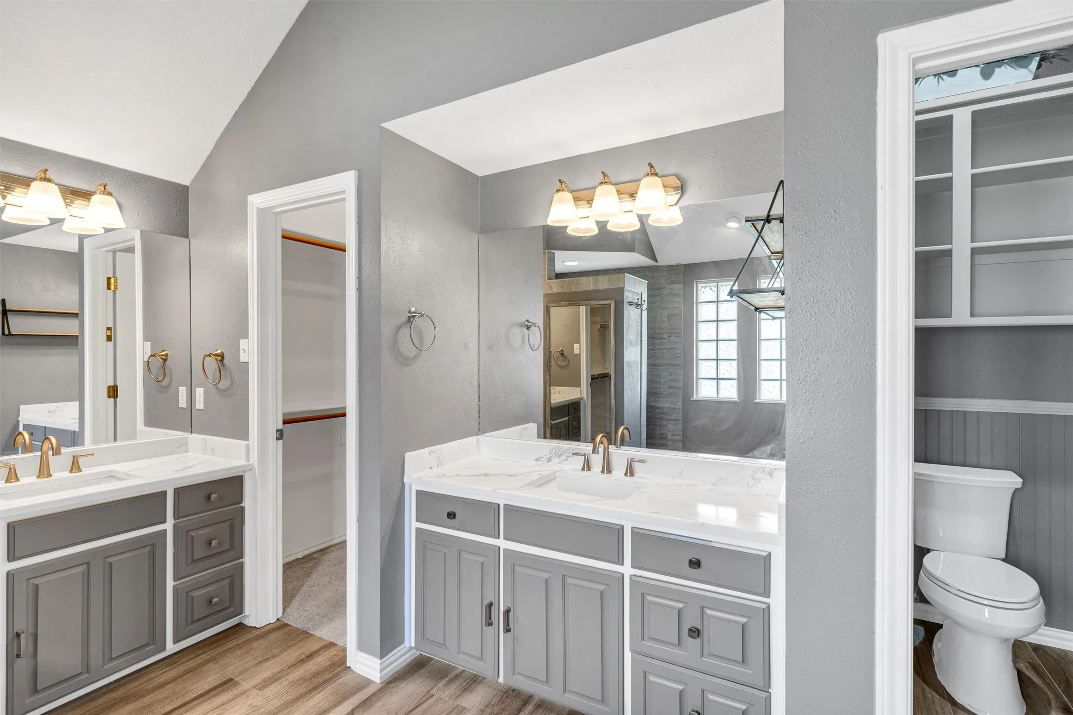 Single Family Residence For Sale in Hood County , 9219 Hanging Moss Drive, Granbury, Texas 76049, 3 Bedroom, 3 Bathroom, 2 Garage spaces, 2,346 Sqft, built in 1994, mls#21219010, Real Estate Agent in Granbury, Homes For Sale in Hood county, Homes For Sale in Granbury, Realtor in Granbury Texas, Real Estate Brokerage Independent Realty Texas, Luminita Cordes Realtor