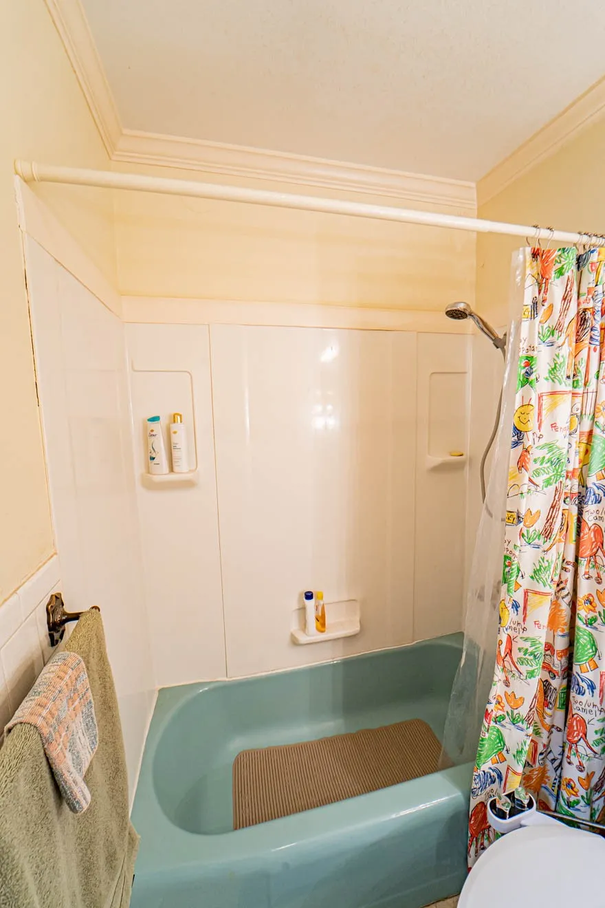 Single Family Residence For Sale in Stephens County , 10325 County Road 197, Breckenridge, Texas 76424, 3 Bedroom, 3 Bathroom, 2 Garage spaces, 1,688 Sqft, built in 1972, mls#21229575, Real Estate Agent in Breckenridge, Homes For Sale in Stephens county, Homes For Sale in Breckenridge, Realtor in Breckenridge Texas, Real Estate Brokerage Independent Realty Texas, Luminita Cordes Realtor