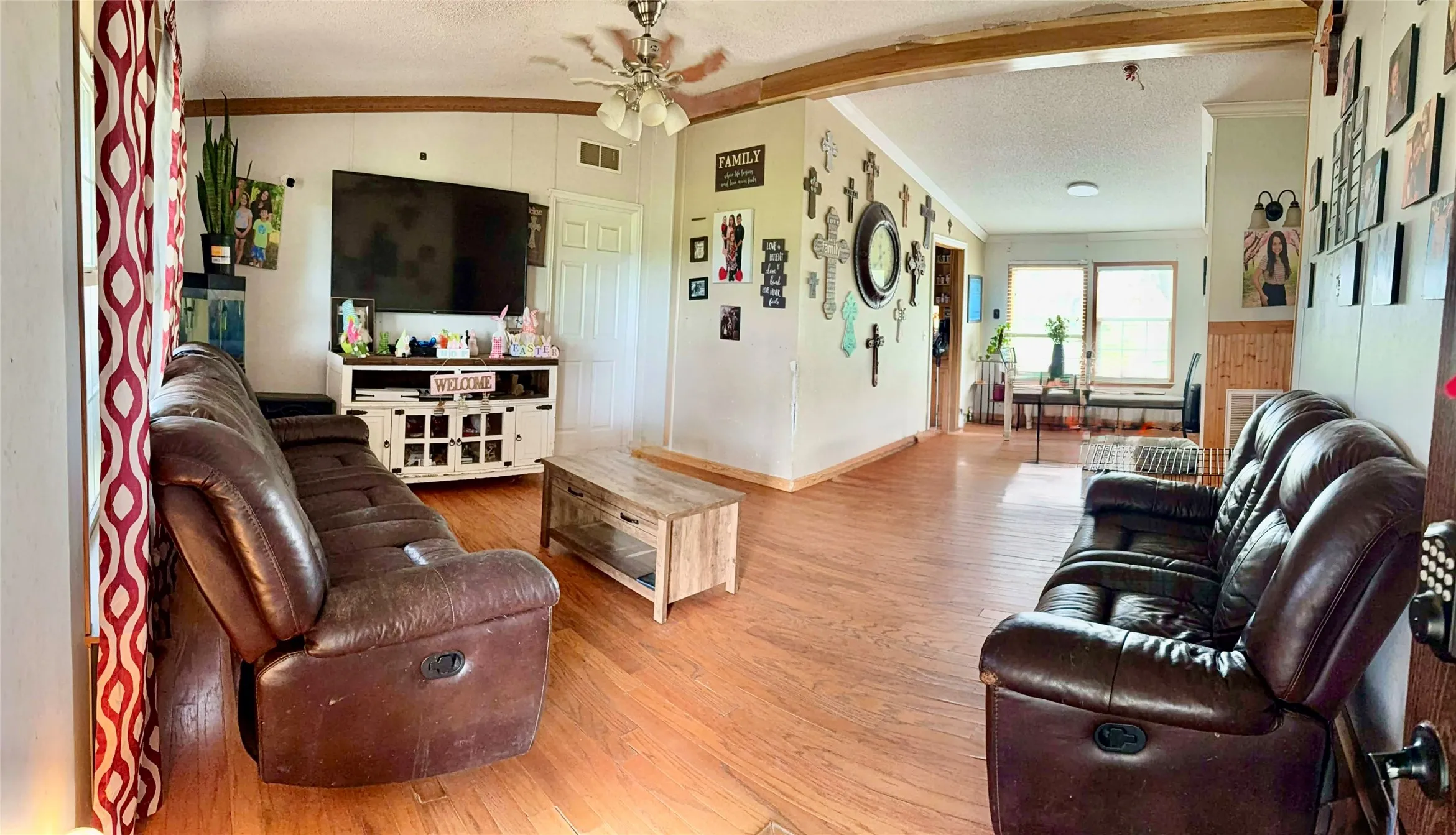Single Family Residence For Sale in Henderson County , 9416 MANNING RANCH Road, Payne Springs, Texas 75124, 3 Bedroom, 2 Bathroom, 1 Garage spaces, 1,681 Sqft, built in 2004, Preowned, mls#21229594, Real Estate Agent in Payne Springs, Homes For Sale in Henderson county, Homes For Sale in Payne Springs, Realtor in Payne Springs Texas, Real Estate Brokerage Independent Realty Texas, Luminita Cordes Realtor