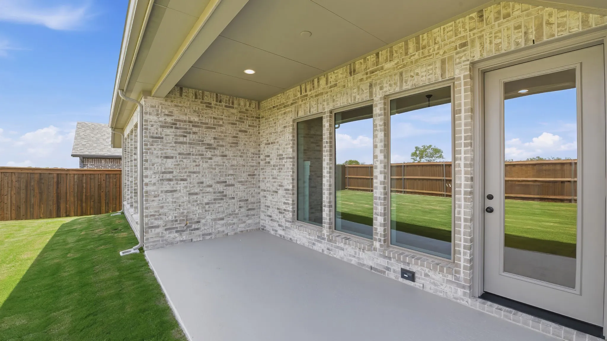 Single Family Residence For Sale in Kaufman County , 3520 Bear Street, Forney, Texas 75126, 4 Bedroom, 3 Bathroom, 2 Garage spaces, 2,513 Sqft, built in 2026, mls#21229675, Real Estate Agent in Forney, Homes For Sale in Kaufman county, Homes For Sale in Forney, Realtor in Forney Texas, Real Estate Brokerage Independent Realty Texas, Luminita Cordes Realtor
