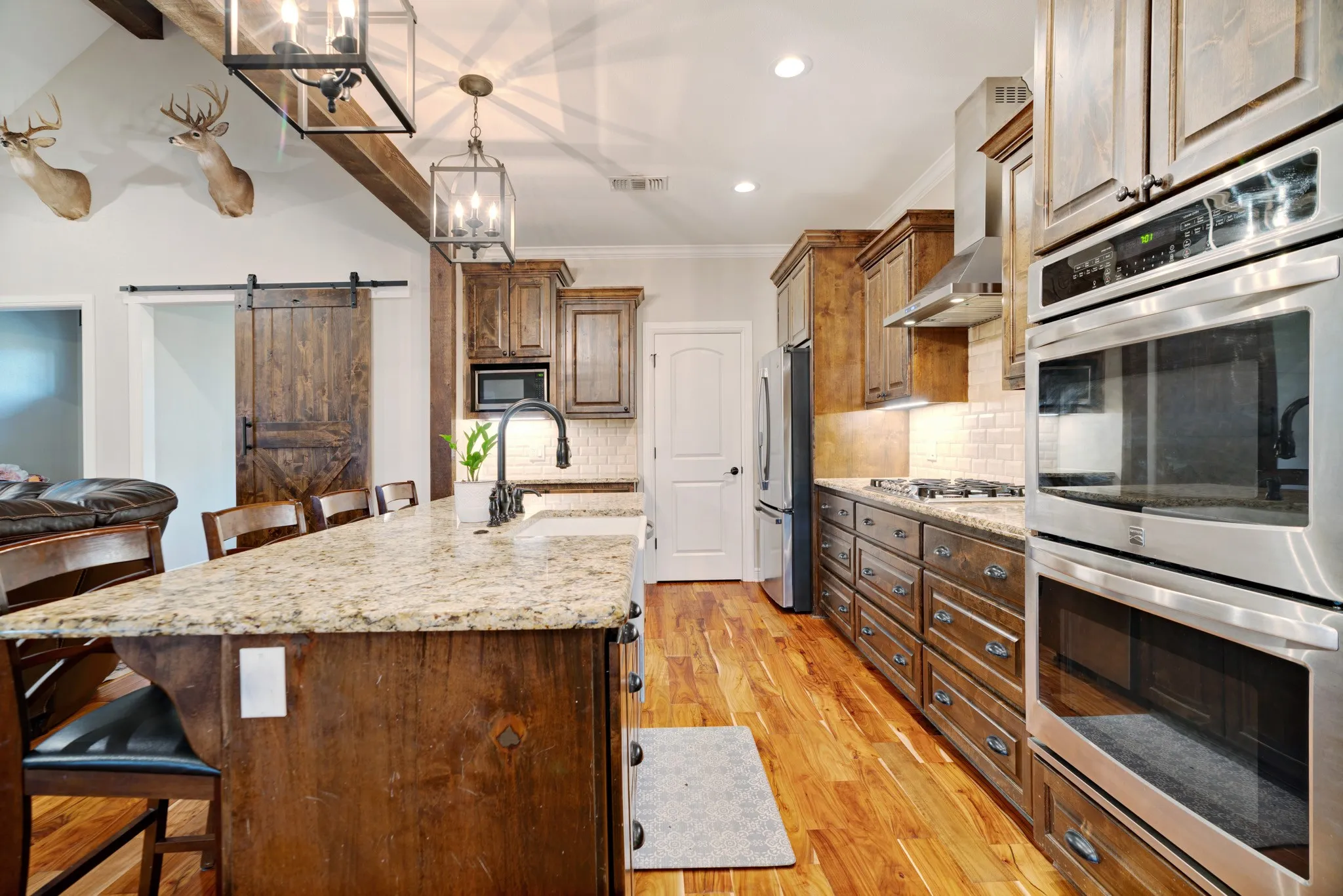 Single Family Residence For Sale in Fannin County , 1390 COUNTY ROAD 3500, Honey Grove, Texas 75446, 4 Bedroom, 3 Bathroom, 2 Garage spaces, 2,171 Sqft, built in 2017, Price $669,900, mls#21228301, Real Estate Agent in Honey Grove, Homes For Sale in Fannin county, Homes For Sale in Honey Grove, Realtor in Honey Grove Texas, Real Estate Brokerage Independent Realty Texas, Luminita Cordes Realtor