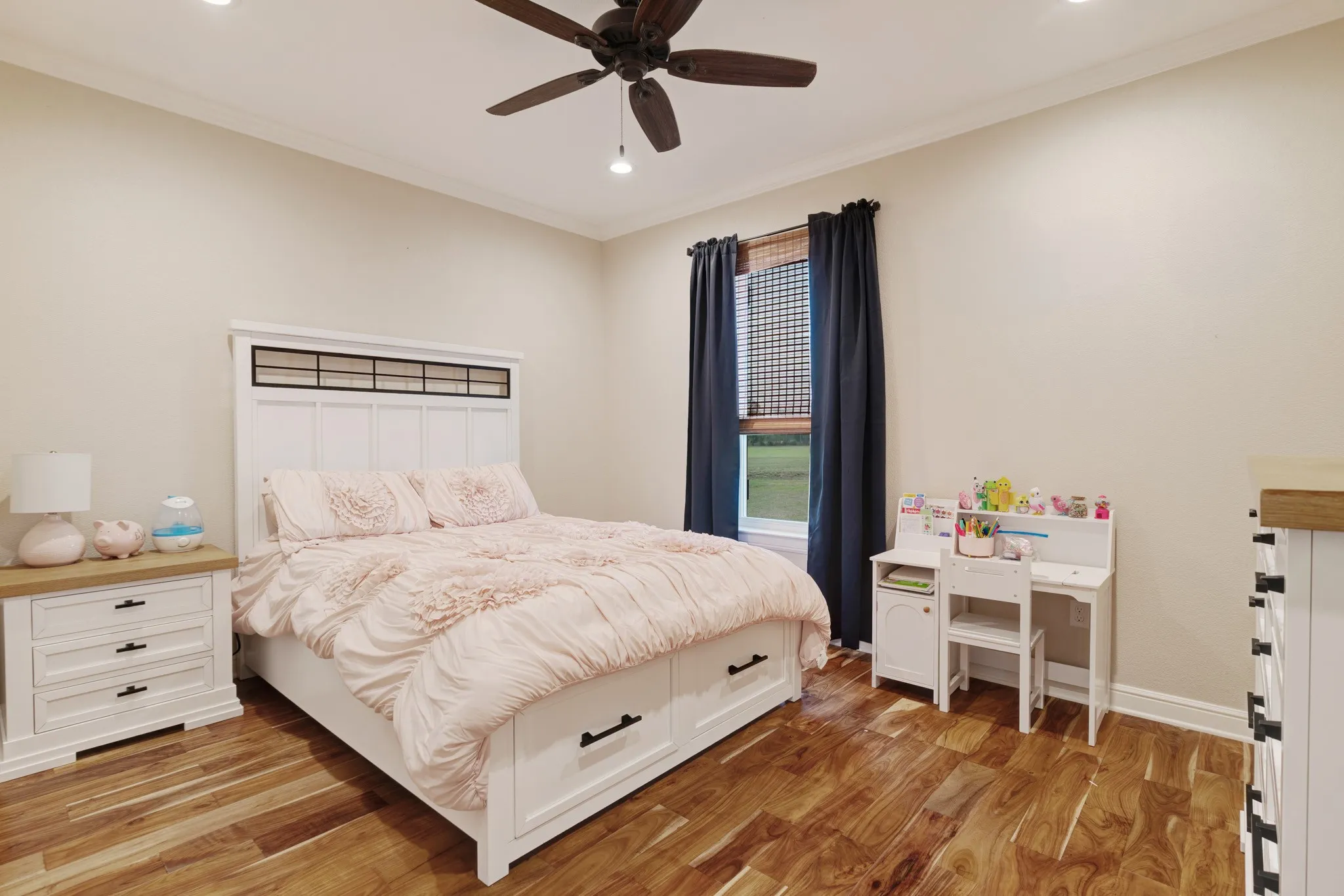 Single Family Residence For Sale in Fannin County , 1390 COUNTY ROAD 3500, Honey Grove, Texas 75446, 4 Bedroom, 3 Bathroom, 2 Garage spaces, 2,171 Sqft, built in 2017, Price $669,900, mls#21228301, Real Estate Agent in Honey Grove, Homes For Sale in Fannin county, Homes For Sale in Honey Grove, Realtor in Honey Grove Texas, Real Estate Brokerage Independent Realty Texas, Luminita Cordes Realtor