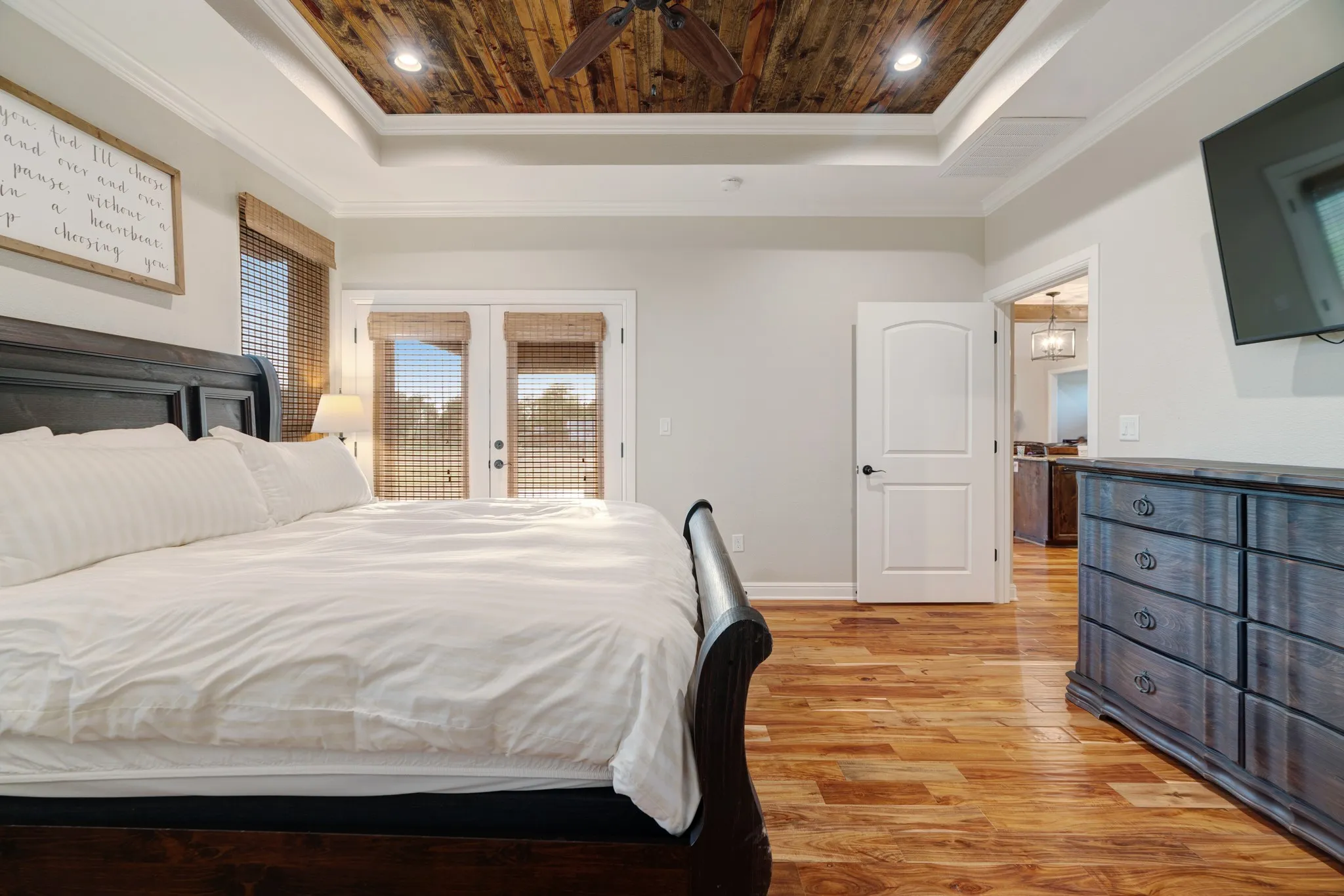 Single Family Residence For Sale in Fannin County , 1390 COUNTY ROAD 3500, Honey Grove, Texas 75446, 4 Bedroom, 3 Bathroom, 2 Garage spaces, 2,171 Sqft, built in 2017, Price $669,900, mls#21228301, Real Estate Agent in Honey Grove, Homes For Sale in Fannin county, Homes For Sale in Honey Grove, Realtor in Honey Grove Texas, Real Estate Brokerage Independent Realty Texas, Luminita Cordes Realtor