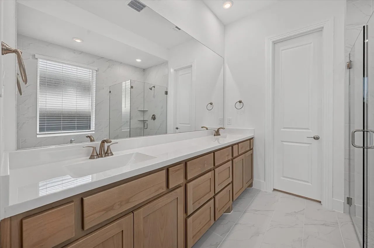 Single Family Residence For Sale in Ellis County , 3772 Bermuda Grass Way, Venus, Texas 76084, 4 Bedroom, 5 Bathroom, 2 Garage spaces, 3,236 Sqft, built in 2026, New Construction - Incomplete, mls#21229255, Real Estate Agent in Venus, Homes For Sale in Ellis county, Homes For Sale in Venus, Realtor in Venus Texas, Real Estate Brokerage Independent Realty Texas, Luminita Cordes Realtor