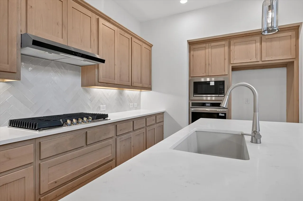 Single Family Residence For Sale in Ellis County , 3772 Bermuda Grass Way, Venus, Texas 76084, 4 Bedroom, 5 Bathroom, 2 Garage spaces, 3,236 Sqft, built in 2026, New Construction - Incomplete, mls#21229255, Real Estate Agent in Venus, Homes For Sale in Ellis county, Homes For Sale in Venus, Realtor in Venus Texas, Real Estate Brokerage Independent Realty Texas, Luminita Cordes Realtor