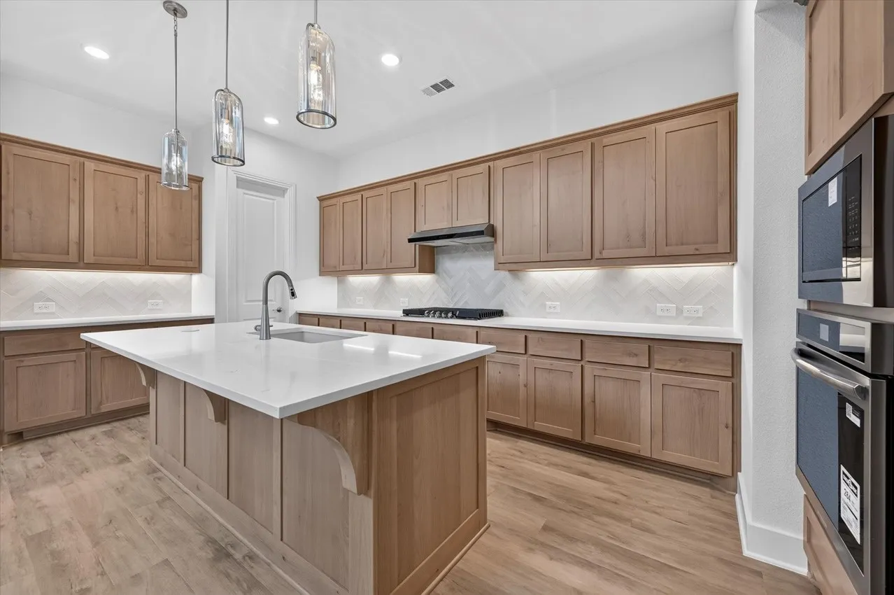 Single Family Residence For Sale in Ellis County , 3772 Bermuda Grass Way, Venus, Texas 76084, 4 Bedroom, 5 Bathroom, 2 Garage spaces, 3,236 Sqft, built in 2026, New Construction - Incomplete, mls#21229255, Real Estate Agent in Venus, Homes For Sale in Ellis county, Homes For Sale in Venus, Realtor in Venus Texas, Real Estate Brokerage Independent Realty Texas, Luminita Cordes Realtor