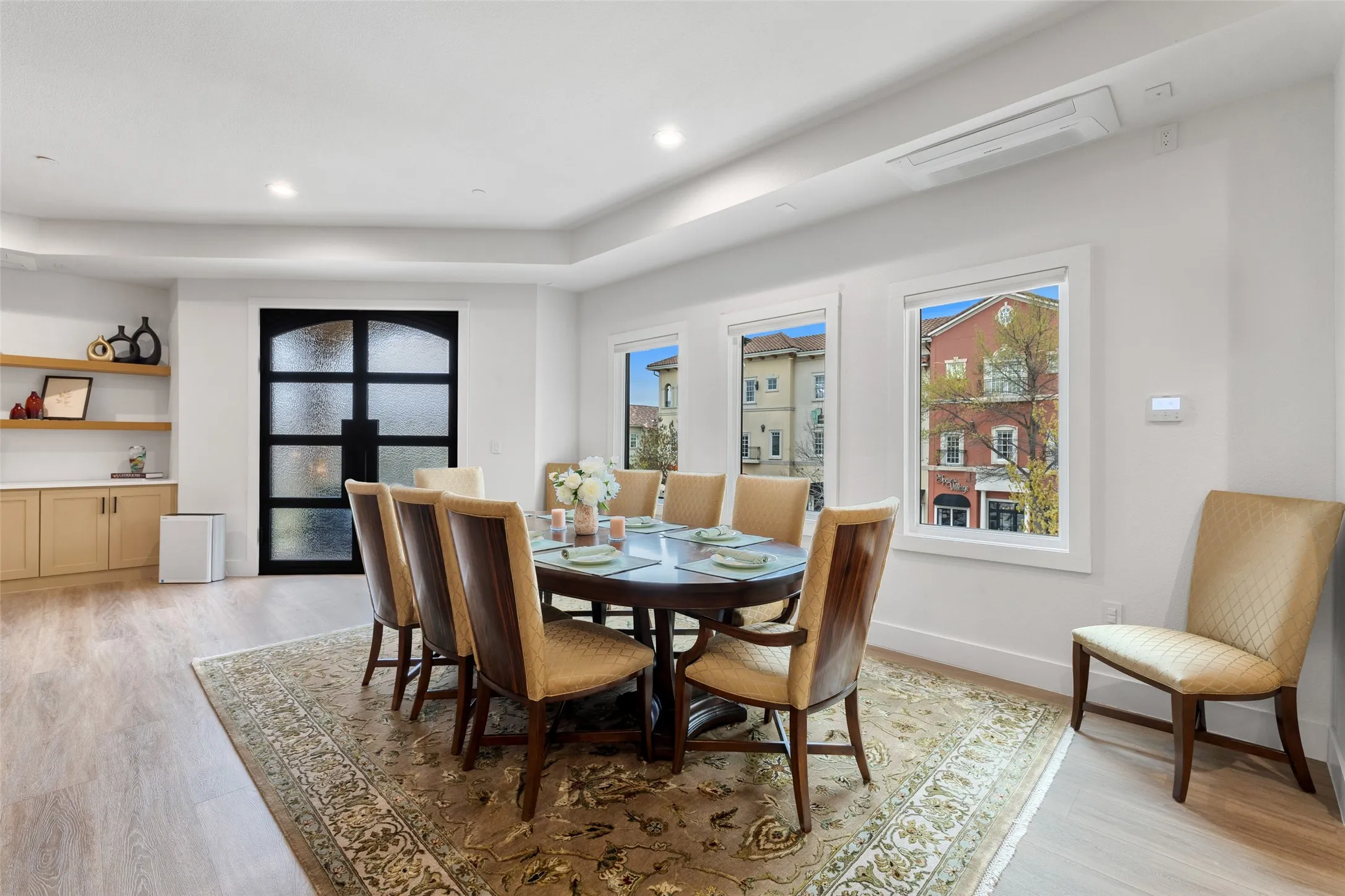 Second dining area