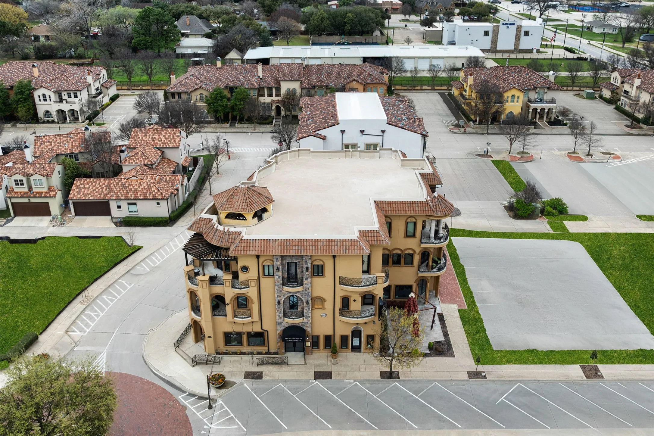 Condominium For Sale in Tarrant County , 62 Main Street 200, Colleyville, Texas 76034, 4 Bedroom, 4 Bathroom, 2 Garage spaces, 4,070 Sqft, built in 2002, Price $1,599,999, mls#21224901, Real Estate Agent in Colleyville, Homes For Sale in Tarrant county, Homes For Sale in Colleyville, Realtor in Colleyville Texas, Real Estate Brokerage Independent Realty Texas, Luminita Cordes Realtor