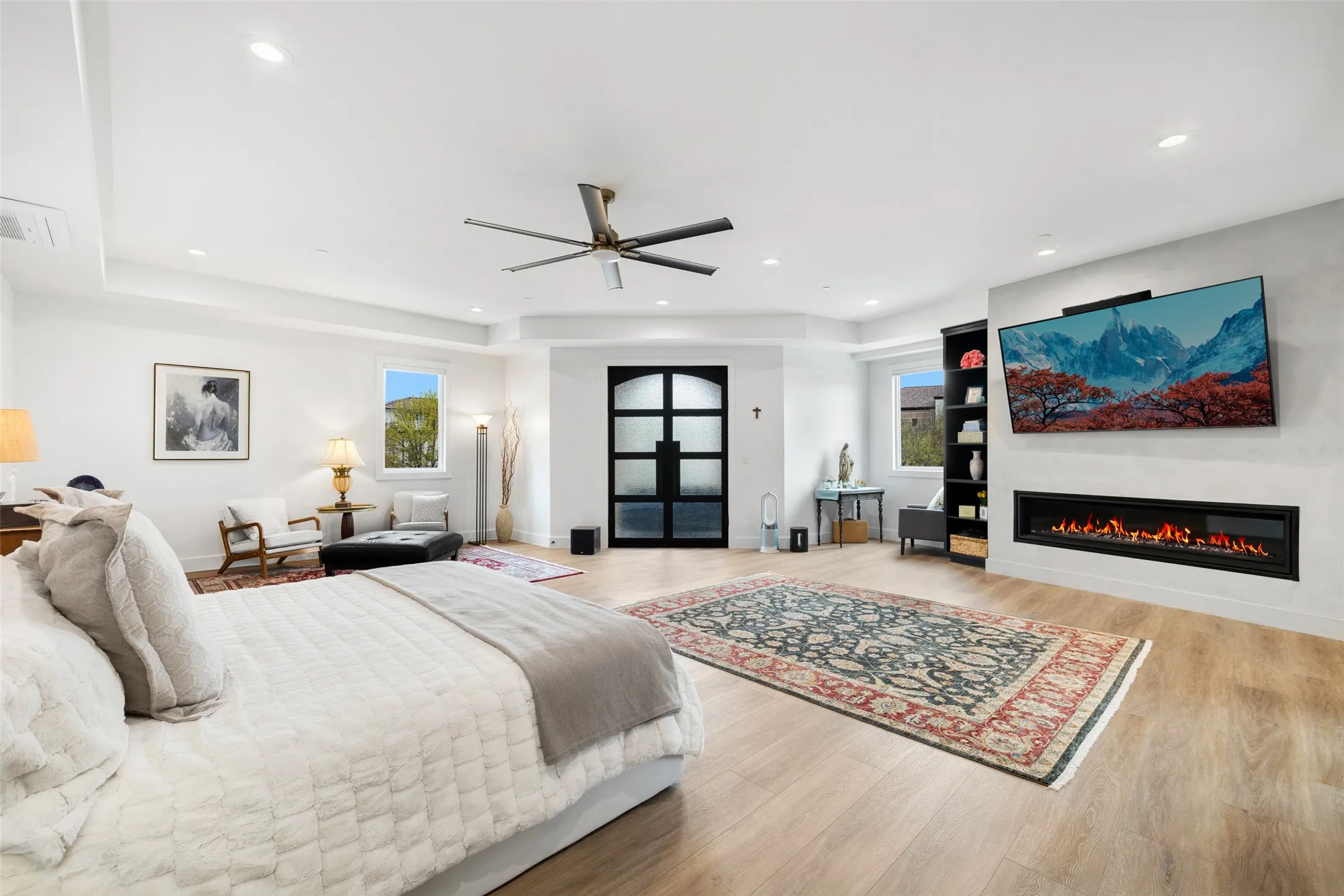 Condominium For Sale in Tarrant County , 62 Main Street 200, Colleyville, Texas 76034, 4 Bedroom, 4 Bathroom, 2 Garage spaces, 4,070 Sqft, built in 2002, Price $1,599,999, mls#21224901, Real Estate Agent in Colleyville, Homes For Sale in Tarrant county, Homes For Sale in Colleyville, Realtor in Colleyville Texas, Real Estate Brokerage Independent Realty Texas, Luminita Cordes Realtor