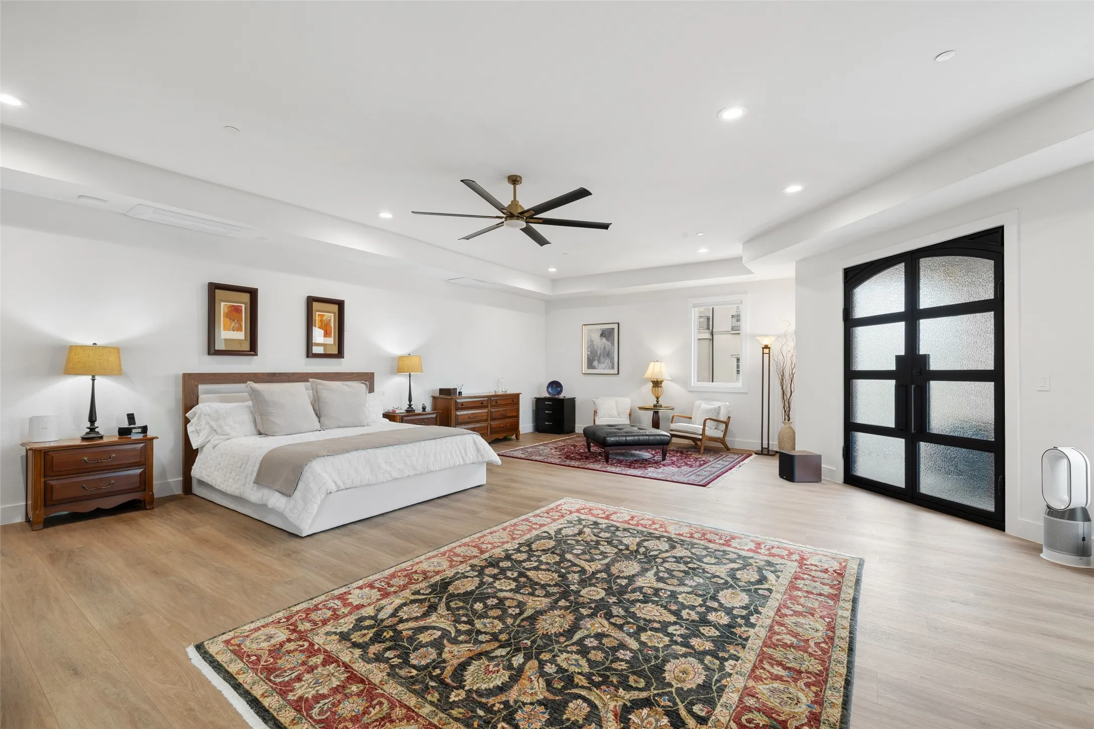 Condominium For Sale in Tarrant County , 62 Main Street 200, Colleyville, Texas 76034, 4 Bedroom, 4 Bathroom, 2 Garage spaces, 4,070 Sqft, built in 2002, Price $1,599,999, mls#21224901, Real Estate Agent in Colleyville, Homes For Sale in Tarrant county, Homes For Sale in Colleyville, Realtor in Colleyville Texas, Real Estate Brokerage Independent Realty Texas, Luminita Cordes Realtor