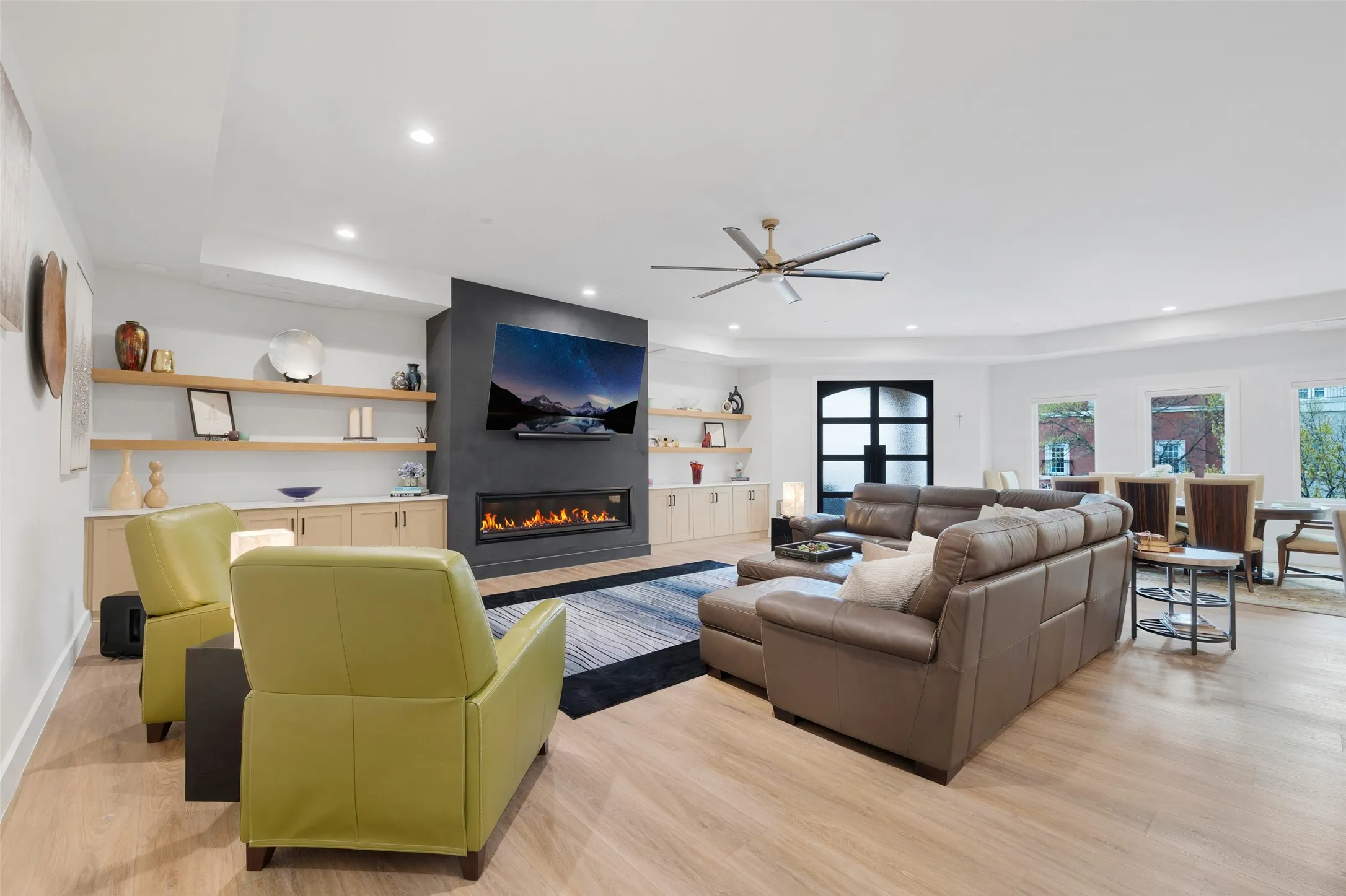 Condominium For Sale in Tarrant County , 62 Main Street 200, Colleyville, Texas 76034, 4 Bedroom, 4 Bathroom, 2 Garage spaces, 4,070 Sqft, built in 2002, Price $1,599,999, mls#21224901, Real Estate Agent in Colleyville, Homes For Sale in Tarrant county, Homes For Sale in Colleyville, Realtor in Colleyville Texas, Real Estate Brokerage Independent Realty Texas, Luminita Cordes Realtor
