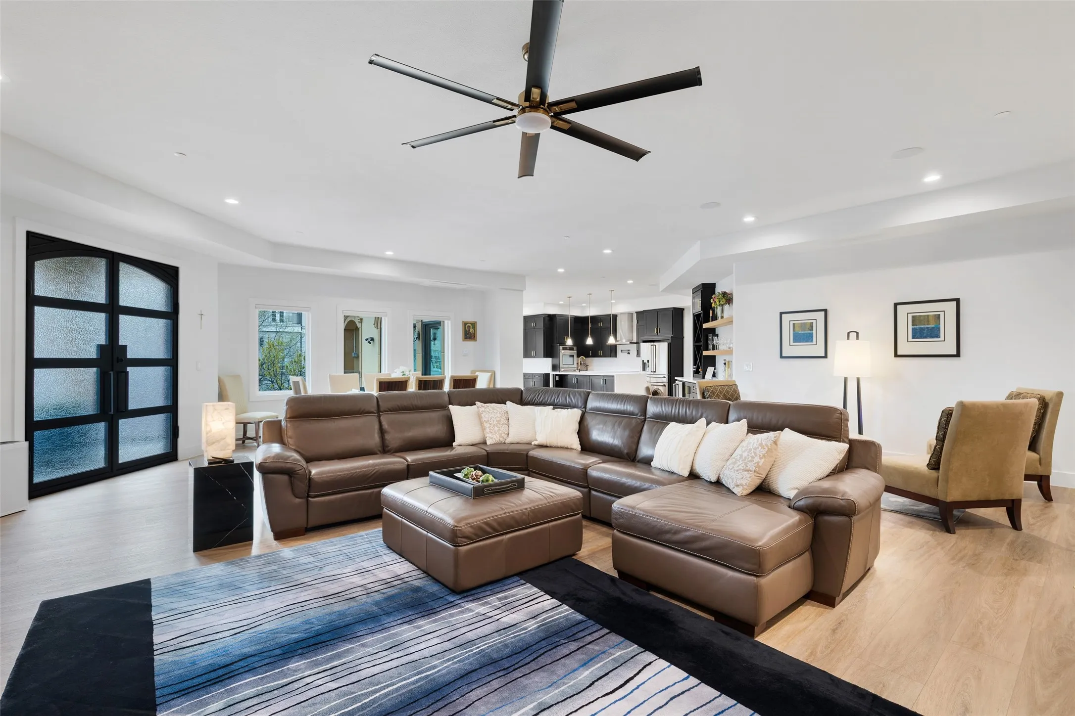 Condominium For Sale in Tarrant County , 62 Main Street 200, Colleyville, Texas 76034, 4 Bedroom, 4 Bathroom, 2 Garage spaces, 4,070 Sqft, built in 2002, Price $1,599,999, mls#21224901, Real Estate Agent in Colleyville, Homes For Sale in Tarrant county, Homes For Sale in Colleyville, Realtor in Colleyville Texas, Real Estate Brokerage Independent Realty Texas, Luminita Cordes Realtor