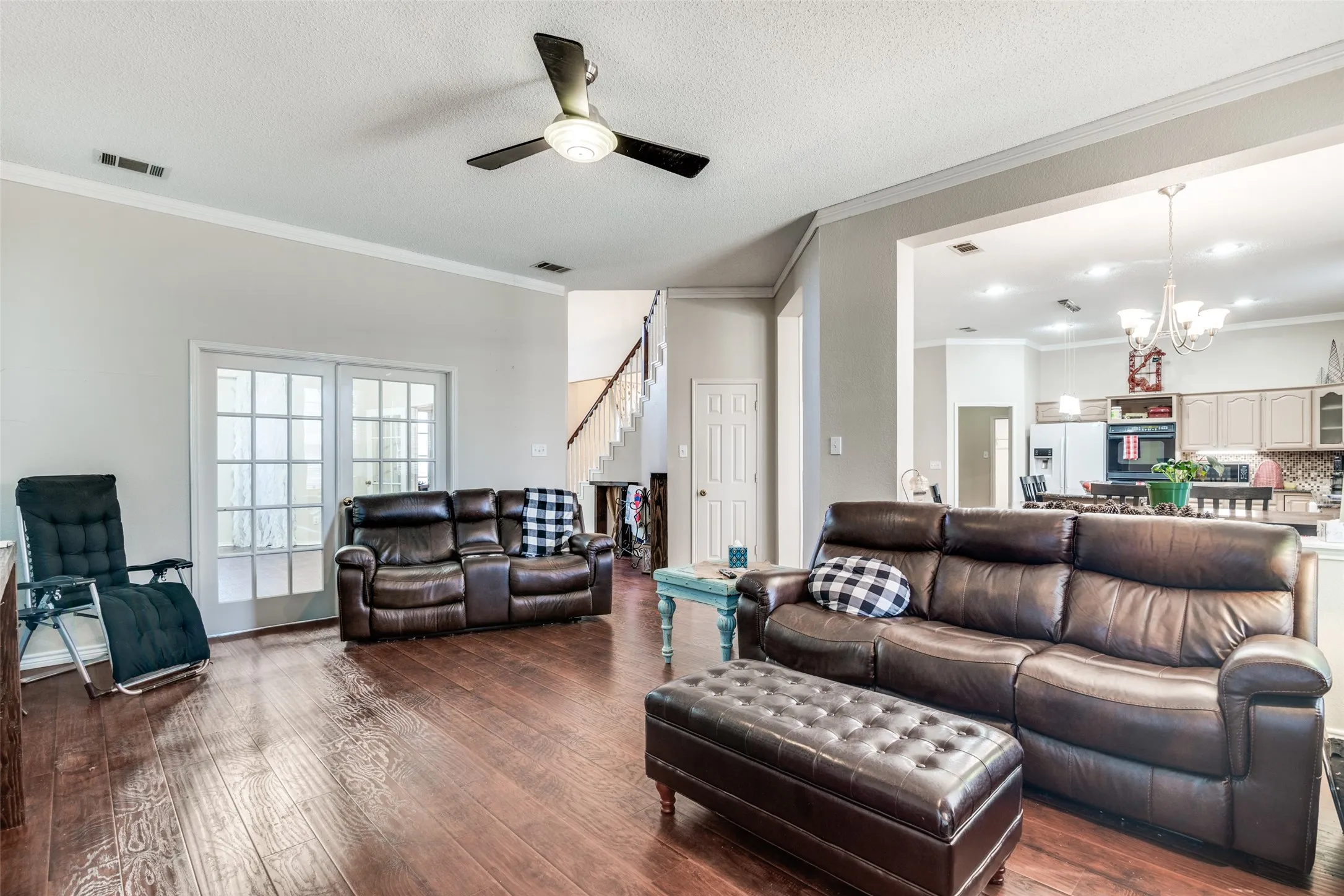 Single Family Residence For Sale in Rockwall County , 7517 Silverthorn Drive, Rowlett, Texas 75089, 5 Bedroom, 4 Bathroom, 2 Garage spaces, 4,095 Sqft, built in 1994, Preowned, mls#21229724, Real Estate Agent in Rowlett, Homes For Sale in Rockwall county, Homes For Sale in Rowlett, Realtor in Rowlett Texas, Real Estate Brokerage Independent Realty Texas, Luminita Cordes Realtor