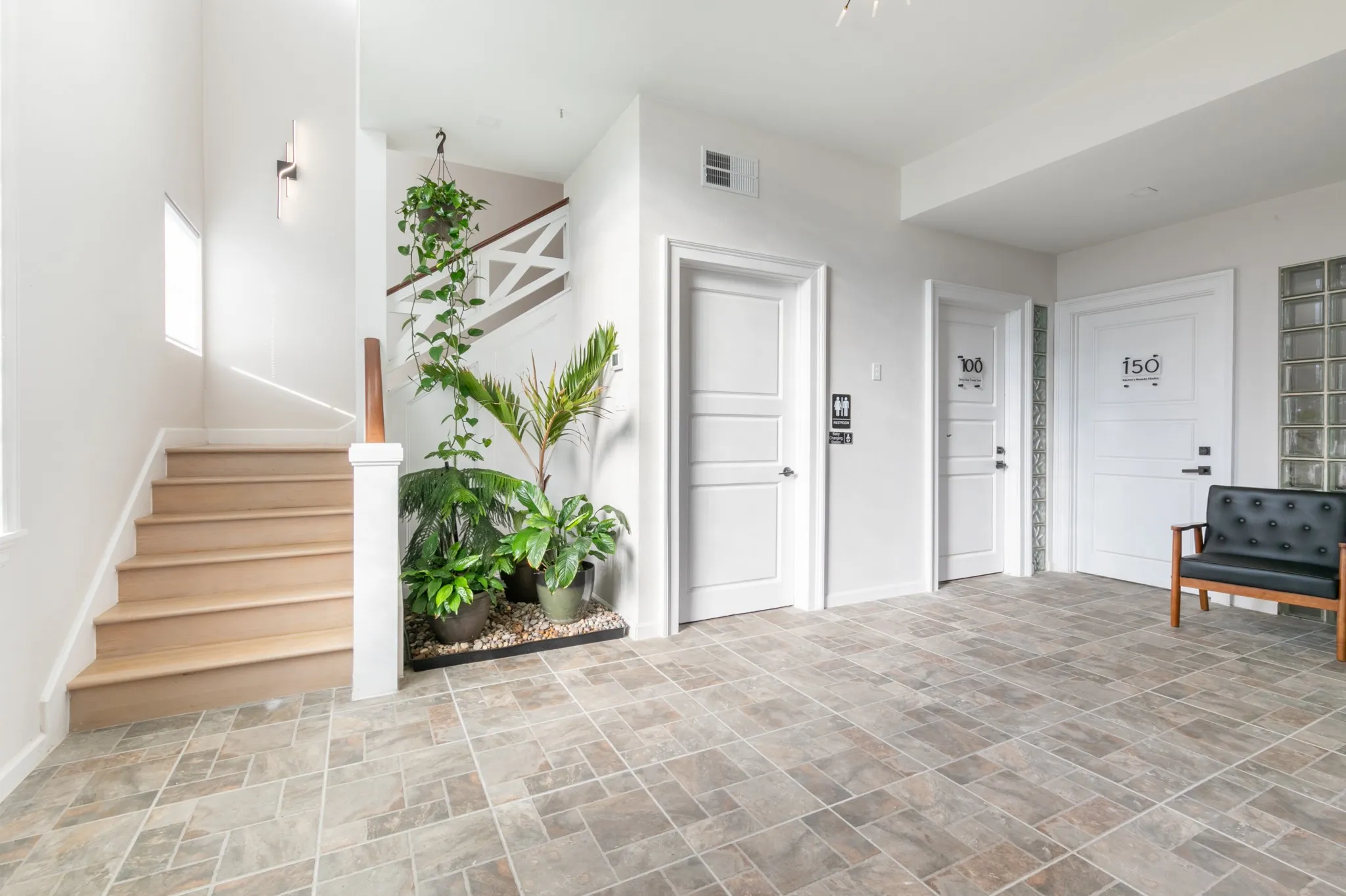 Office For Rent in Tarrant County , 1307 W Abram Street 100, Arlington, Texas 76013, 0, 0, Garage spaces, 0 Sqft, built in 1986, Preowned, Price $4,400, mls#21229204, Real Estate Agent in Arlington, Homes For Rent in Tarrant county, Homes For Rent in Arlington, Realtor in Arlington Texas, Real Estate Brokerage Independent Realty Texas, Luminita Cordes Realtor