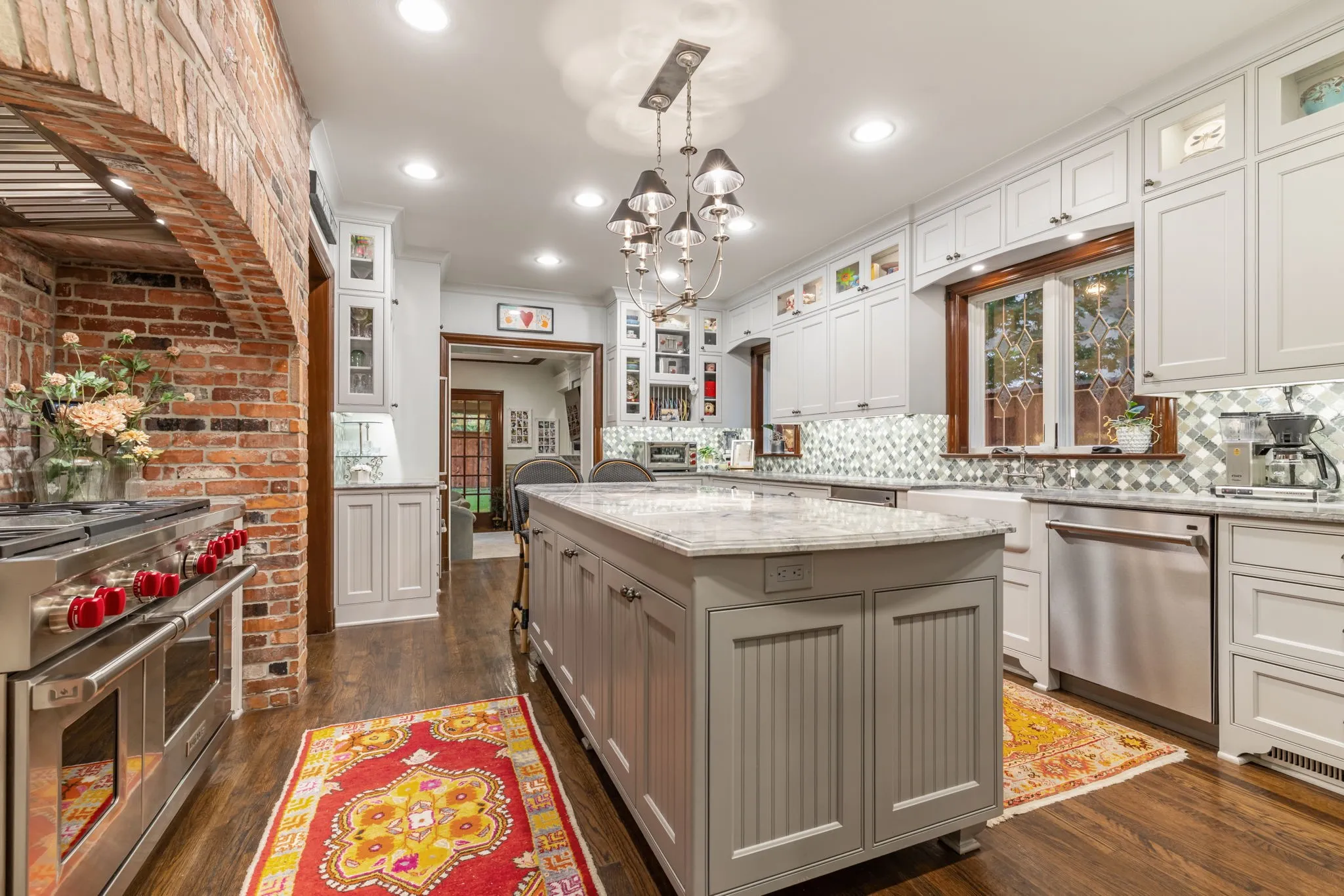 Single Family Residence For Sale in Dallas County , 4309 Beverly Drive, Highland Park, Texas 75205, 4 Bedroom, 4 Bathroom, 2 Garage spaces, 3,876 Sqft, built in 1928, Preowned, mls#21202714, Real Estate Agent in Highland Park, Homes For Sale in Dallas county, Homes For Sale in Highland Park, Realtor in Highland Park Texas, Real Estate Brokerage Independent Realty Texas, Luminita Cordes Realtor