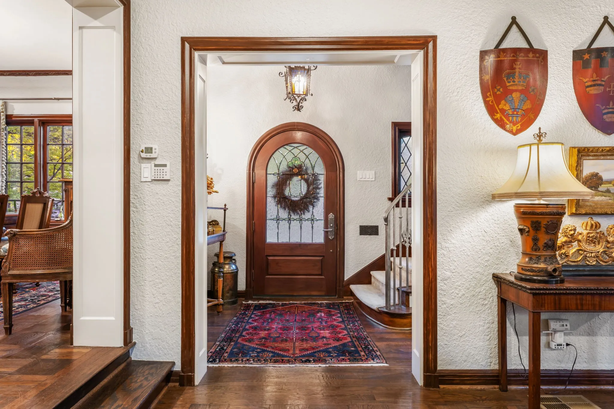 Single Family Residence For Sale in Dallas County , 4309 Beverly Drive, Highland Park, Texas 75205, 4 Bedroom, 4 Bathroom, 2 Garage spaces, 3,876 Sqft, built in 1928, Preowned, mls#21202714, Real Estate Agent in Highland Park, Homes For Sale in Dallas county, Homes For Sale in Highland Park, Realtor in Highland Park Texas, Real Estate Brokerage Independent Realty Texas, Luminita Cordes Realtor