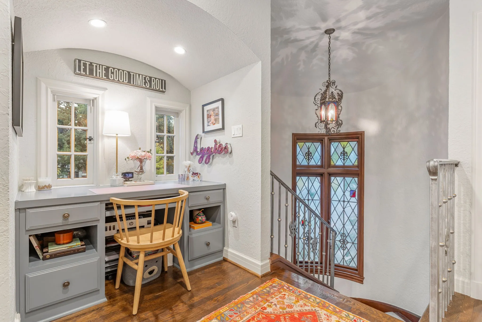Single Family Residence For Sale in Dallas County , 4309 Beverly Drive, Highland Park, Texas 75205, 4 Bedroom, 4 Bathroom, 2 Garage spaces, 3,876 Sqft, built in 1928, Preowned, mls#21202714, Real Estate Agent in Highland Park, Homes For Sale in Dallas county, Homes For Sale in Highland Park, Realtor in Highland Park Texas, Real Estate Brokerage Independent Realty Texas, Luminita Cordes Realtor