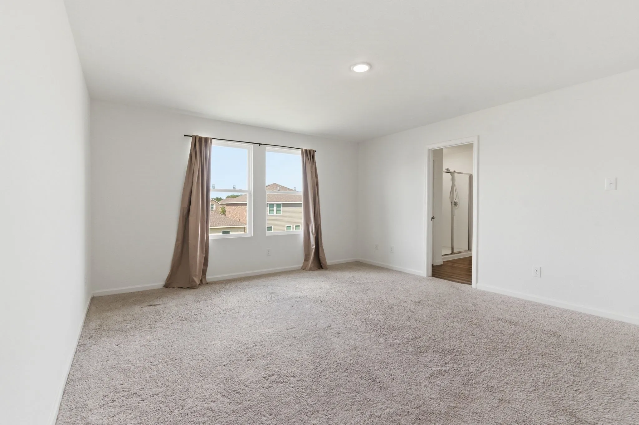 Single Family Residence For Sale in Tarrant County , 1648 Hossler Trail, Fort Worth, Texas 76052, 4 Bedroom, 3 Bathroom, 2 Garage spaces, 2,095 Sqft, built in 2023, mls#21229940, Real Estate Agent in Fort Worth, Homes For Sale in Tarrant county, Homes For Sale in Fort Worth, Realtor in Fort Worth Texas, Real Estate Brokerage Independent Realty Texas, Luminita Cordes Realtor