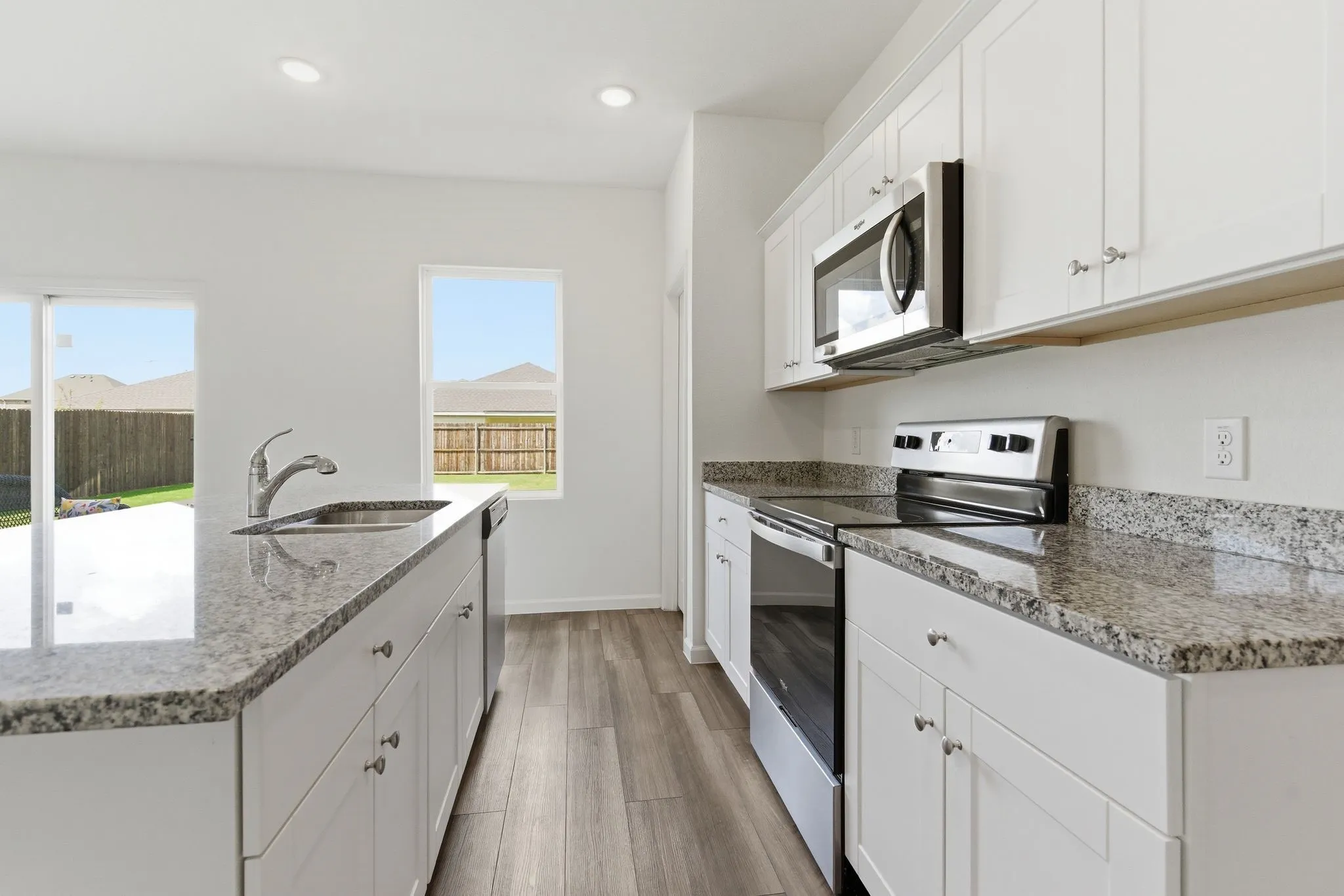 Single Family Residence For Sale in Tarrant County , 1648 Hossler Trail, Fort Worth, Texas 76052, 4 Bedroom, 3 Bathroom, 2 Garage spaces, 2,095 Sqft, built in 2023, mls#21229940, Real Estate Agent in Fort Worth, Homes For Sale in Tarrant county, Homes For Sale in Fort Worth, Realtor in Fort Worth Texas, Real Estate Brokerage Independent Realty Texas, Luminita Cordes Realtor