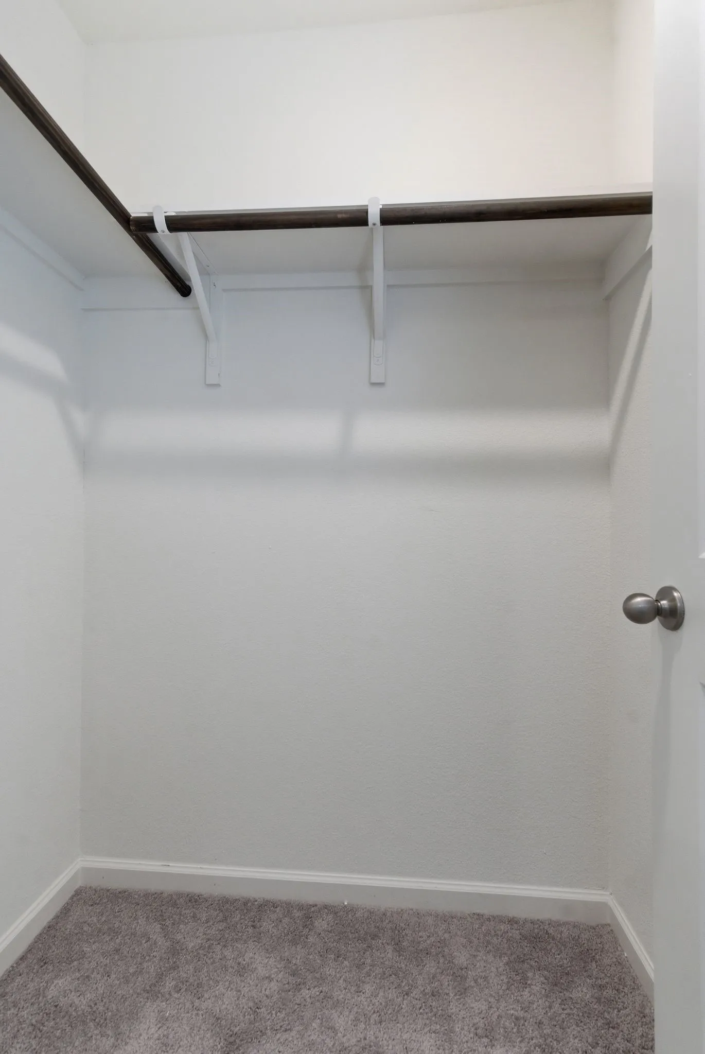 Single Family Residence For Sale in Tarrant County , 1648 Hossler Trail, Fort Worth, Texas 76052, 4 Bedroom, 3 Bathroom, 2 Garage spaces, 2,095 Sqft, built in 2023, mls#21229940, Real Estate Agent in Fort Worth, Homes For Sale in Tarrant county, Homes For Sale in Fort Worth, Realtor in Fort Worth Texas, Real Estate Brokerage Independent Realty Texas, Luminita Cordes Realtor