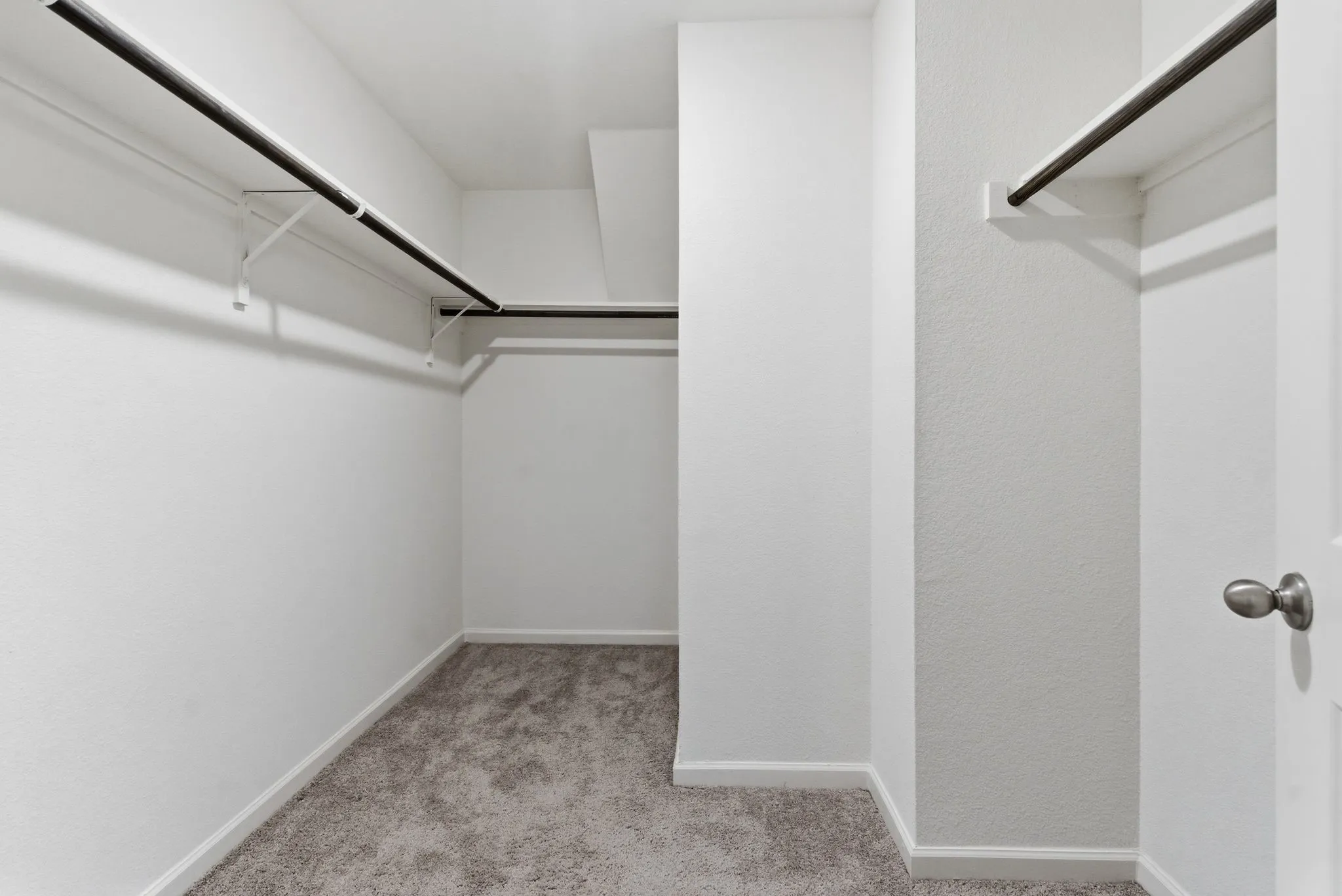 Single Family Residence For Sale in Tarrant County , 1648 Hossler Trail, Fort Worth, Texas 76052, 4 Bedroom, 3 Bathroom, 2 Garage spaces, 2,095 Sqft, built in 2023, mls#21229940, Real Estate Agent in Fort Worth, Homes For Sale in Tarrant county, Homes For Sale in Fort Worth, Realtor in Fort Worth Texas, Real Estate Brokerage Independent Realty Texas, Luminita Cordes Realtor