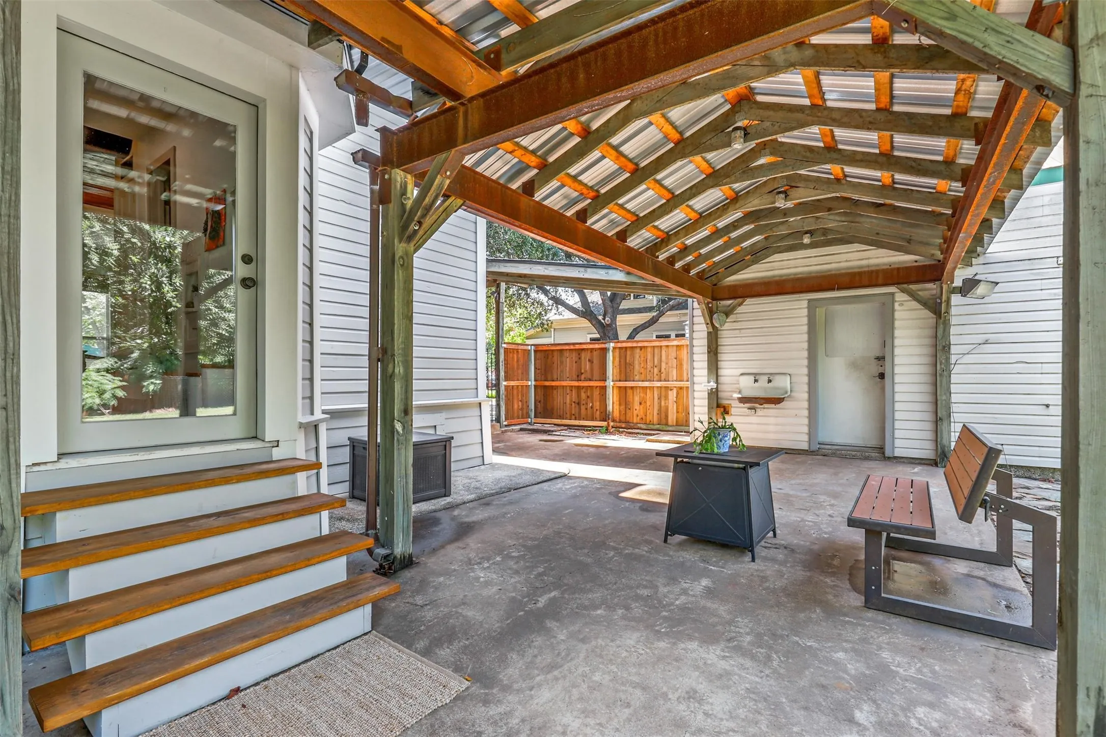 Spacious patio