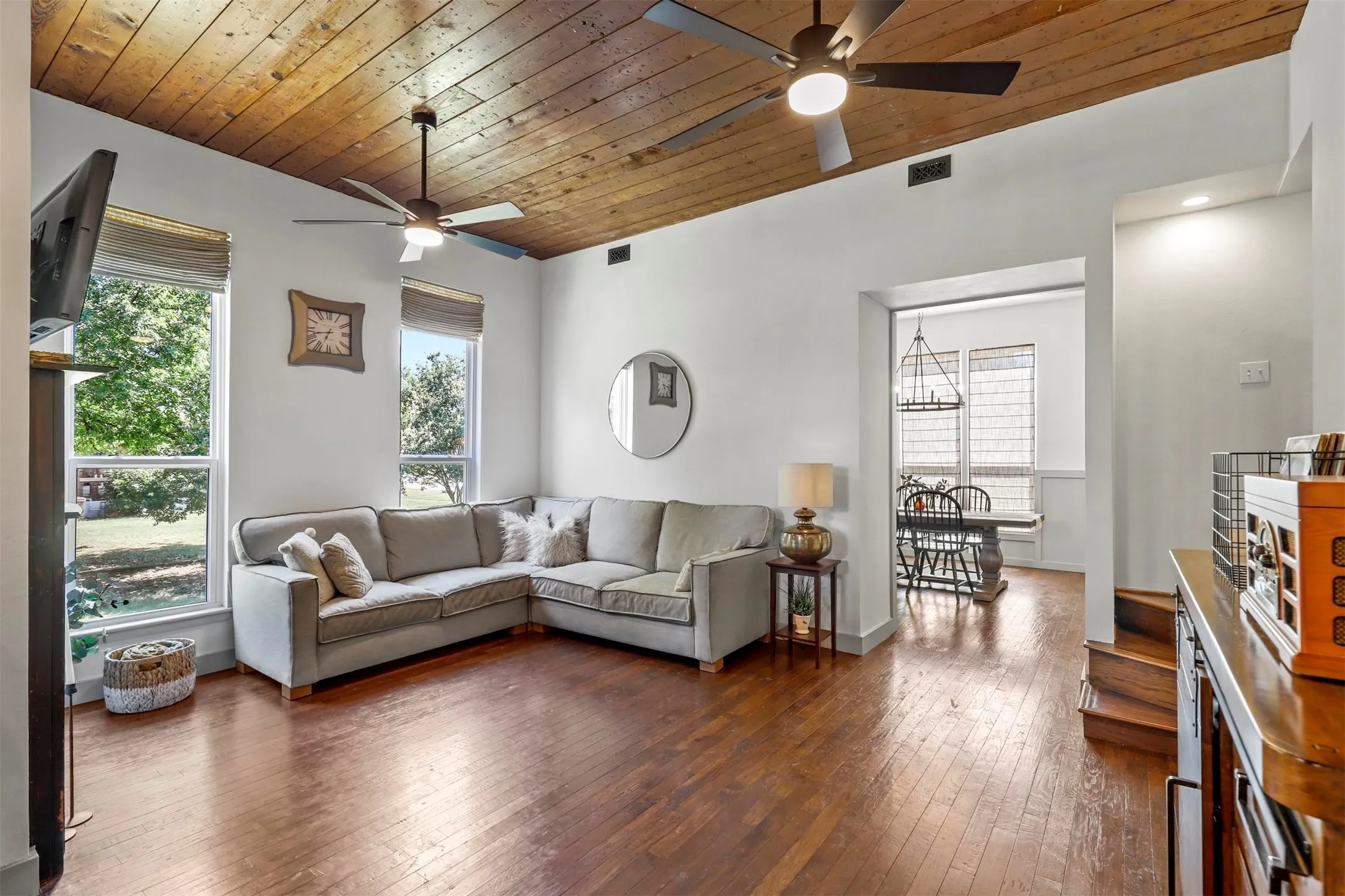Hardwood flooring and upgraded ceiling fans