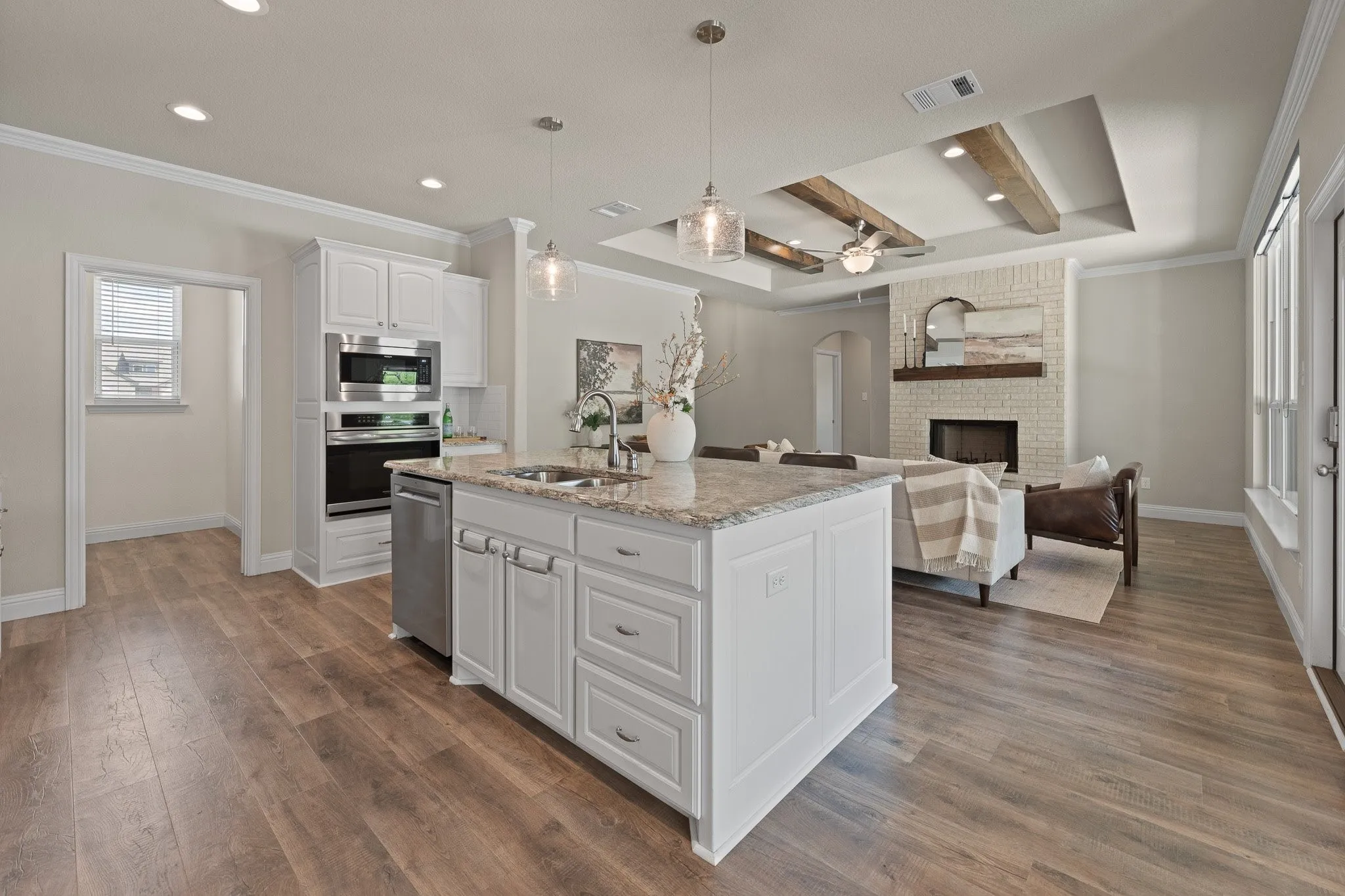 Single Family Residence For Sale in Parker County , 1001 Resolute Road, Millsap, Texas 76066, 3 Bedrooms, 3 Bathrooms, 2 Garage spaces, 2,236 Sqft, built in 2021, Preowned, Price $779,900, mls#21224628, Real Estate Agent in Millsap, Homes For Sale in Parker county, Homes For Sale in Millsap, Realtor in Millsap Texas, Real Estate Brokerage Independent Realty Texas, Luminita Cordes Realtor