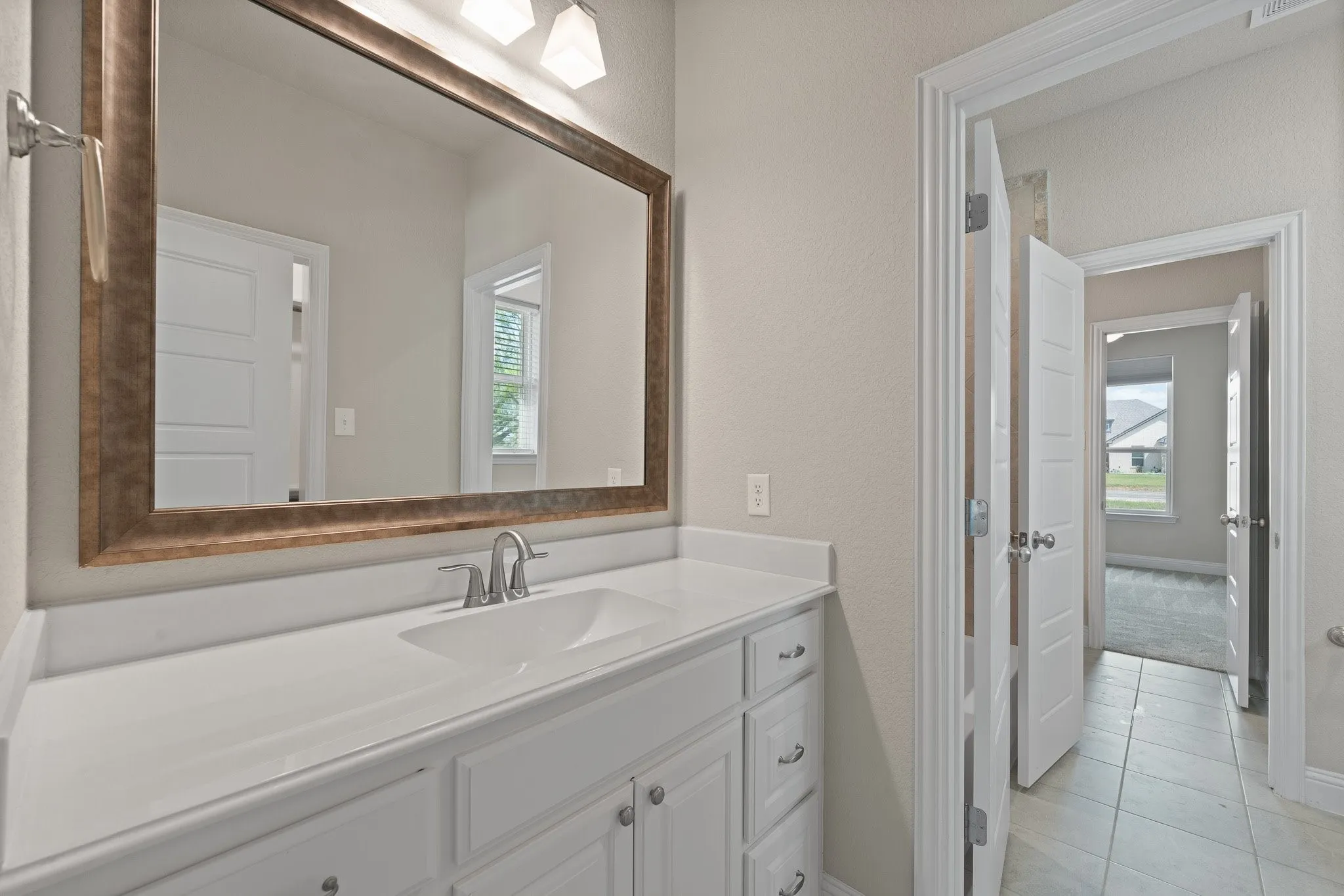 Single Family Residence For Sale in Parker County , 1001 Resolute Road, Millsap, Texas 76066, 3 Bedrooms, 3 Bathrooms, 2 Garage spaces, 2,236 Sqft, built in 2021, Preowned, Price $779,900, mls#21224628, Real Estate Agent in Millsap, Homes For Sale in Parker county, Homes For Sale in Millsap, Realtor in Millsap Texas, Real Estate Brokerage Independent Realty Texas, Luminita Cordes Realtor