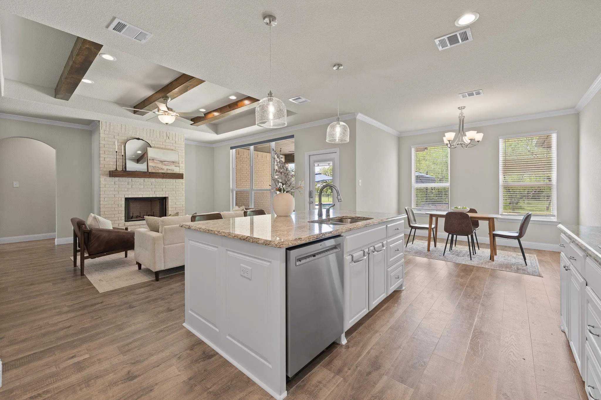 Single Family Residence For Sale in Parker County , 1001 Resolute Road, Millsap, Texas 76066, 3 Bedrooms, 3 Bathrooms, 2 Garage spaces, 2,236 Sqft, built in 2021, Preowned, Price $779,900, mls#21224628, Real Estate Agent in Millsap, Homes For Sale in Parker county, Homes For Sale in Millsap, Realtor in Millsap Texas, Real Estate Brokerage Independent Realty Texas, Luminita Cordes Realtor