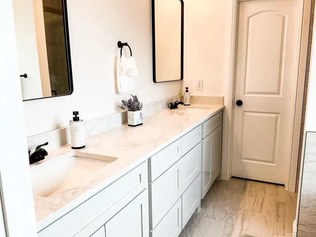 Single Family Residence For Sale in Johnson County , 201 Bluff Court, Godley, Texas 76044, 3 Bedroom, 4 Bathroom, 2 Garage spaces, 2,074 Sqft, built in 2025, New Construction - Complete, mls#21229990, Real Estate Agent in Godley, Homes For Sale in Johnson county, Homes For Sale in Godley, Realtor in Godley Texas, Real Estate Brokerage Independent Realty Texas, Luminita Cordes Realtor