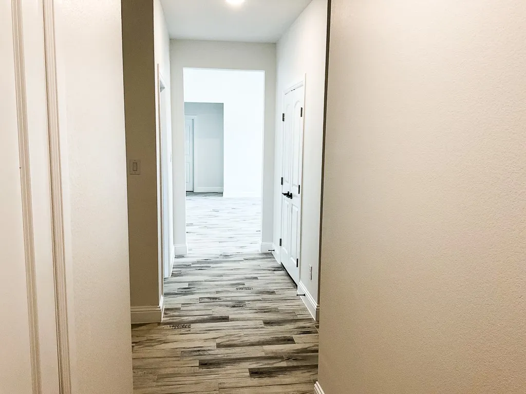 Single Family Residence For Sale in Johnson County , 201 Bluff Court, Godley, Texas 76044, 3 Bedroom, 4 Bathroom, 2 Garage spaces, 2,074 Sqft, built in 2025, New Construction - Complete, mls#21229990, Real Estate Agent in Godley, Homes For Sale in Johnson county, Homes For Sale in Godley, Realtor in Godley Texas, Real Estate Brokerage Independent Realty Texas, Luminita Cordes Realtor