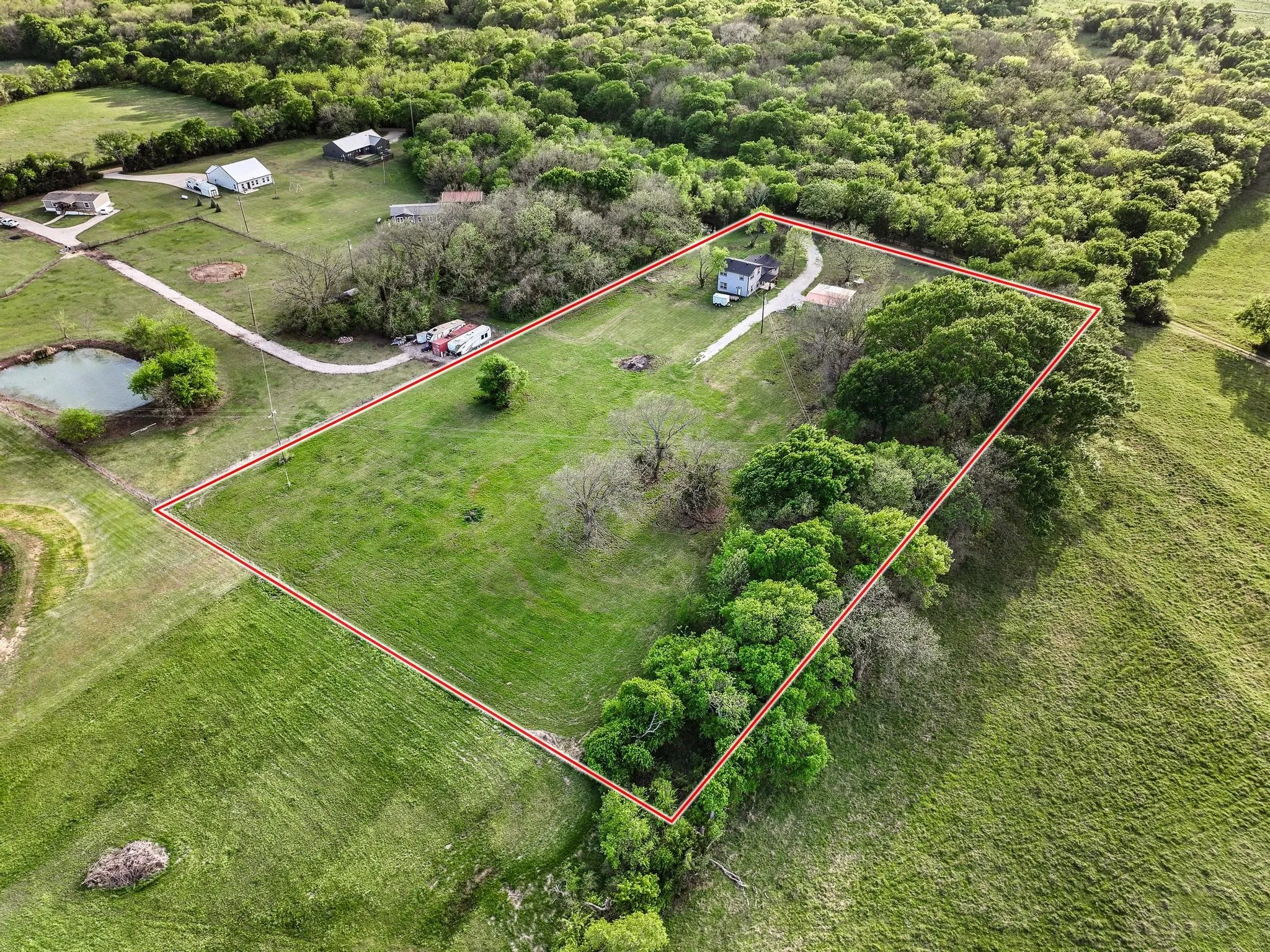 Single Family Residence For Sale in Fannin County , 1604 County Rd 4040, Savoy, Texas 75479, 4 Bedroom, 3 Bathroom, Garage spaces, 2,464 Sqft, built in 2024, New Construction - Complete, mls#21230187, Real Estate Agent in Savoy, Homes For Sale in Fannin county, Homes For Sale in Savoy, Realtor in Savoy Texas, Real Estate Brokerage Independent Realty Texas, Luminita Cordes Realtor