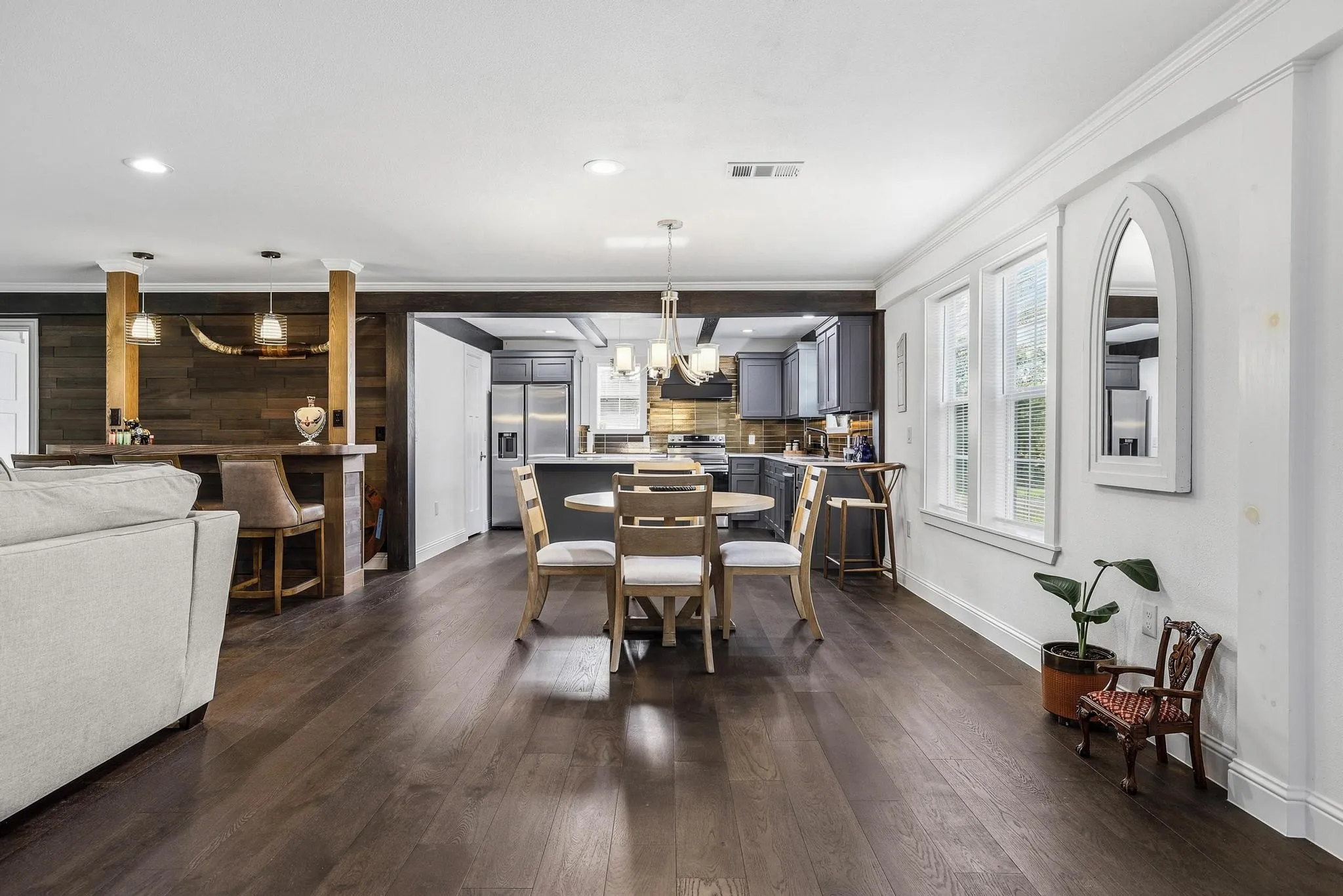 Single Family Residence For Sale in Fannin County , 1604 County Rd 4040, Savoy, Texas 75479, 4 Bedroom, 3 Bathroom, Garage spaces, 2,464 Sqft, built in 2024, New Construction - Complete, mls#21230187, Real Estate Agent in Savoy, Homes For Sale in Fannin county, Homes For Sale in Savoy, Realtor in Savoy Texas, Real Estate Brokerage Independent Realty Texas, Luminita Cordes Realtor
