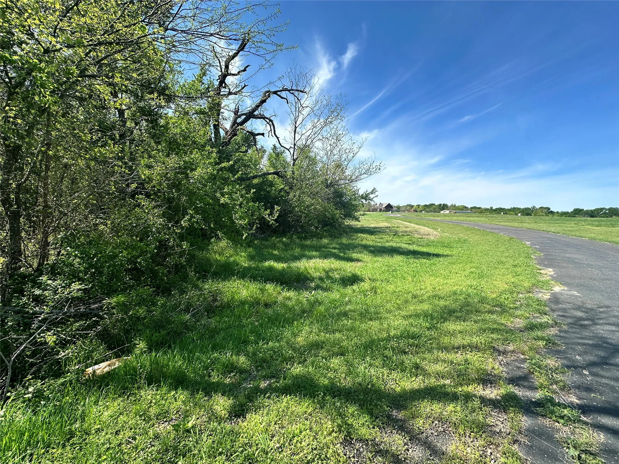 Unimproved Land For Sale in Navarro County , Lot 37 Sandy Cove Circle, Streetman, Texas 75859, 0, 0, Garage spaces, 0 Sqft, built in 0, Price $79,900, mls#21228591, Real Estate Agent in Streetman, Homes For Sale in Navarro county, Homes For Sale in Streetman, Realtor in Streetman Texas, Real Estate Brokerage Independent Realty Texas, Luminita Cordes Realtor