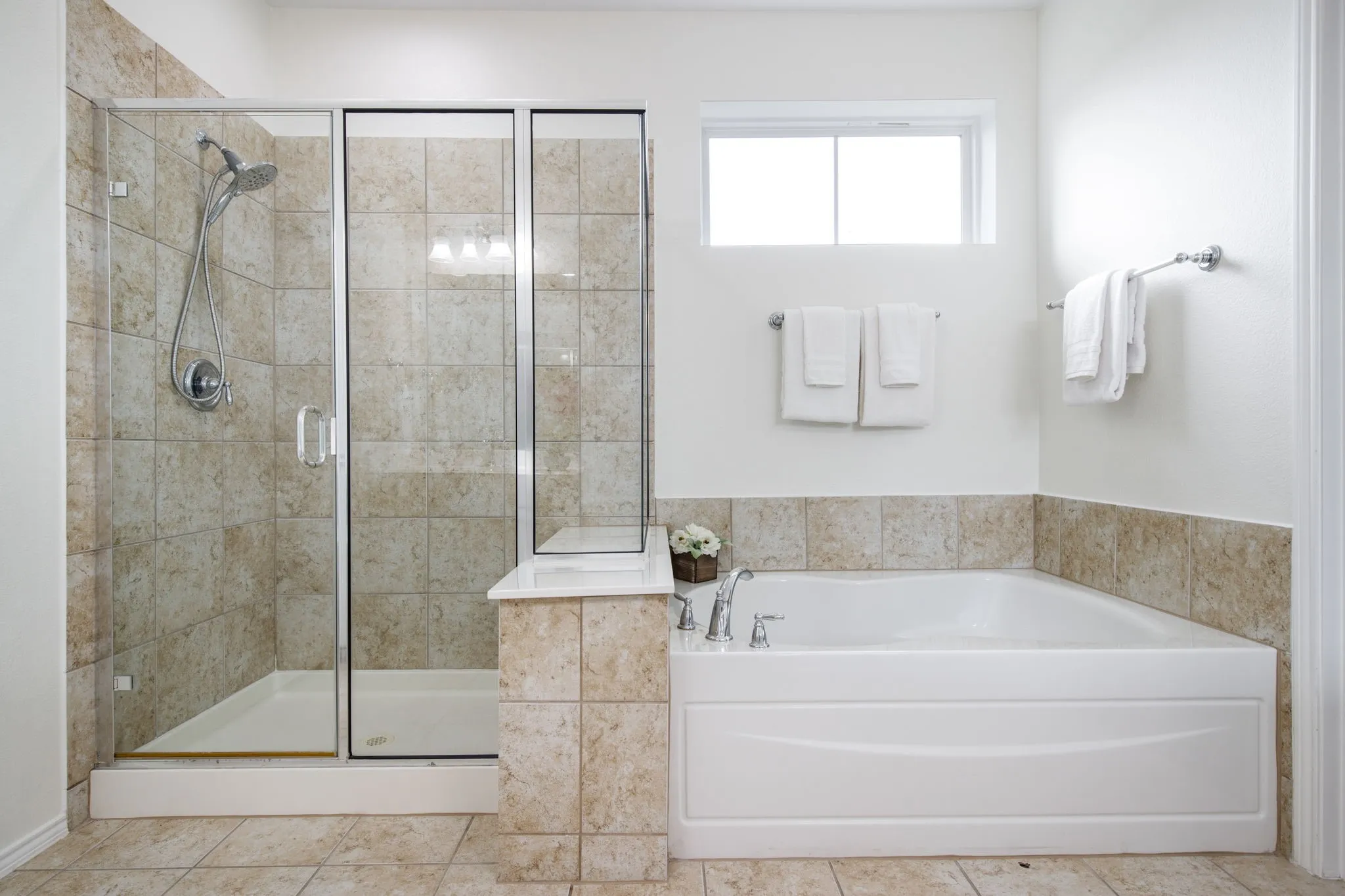 Single Family Residence For Sale in Denton County , 1826 Windy Hill Drive, Frisco, Texas 75036, 3 Bedroom, 2 Bathroom, 2 Garage spaces, 1,976 Sqft, built in 2011, mls#21229018, Real Estate Agent in Frisco, Homes For Sale in Denton county, Homes For Sale in Frisco, Realtor in Frisco Texas, Real Estate Brokerage Independent Realty Texas, Luminita Cordes Realtor