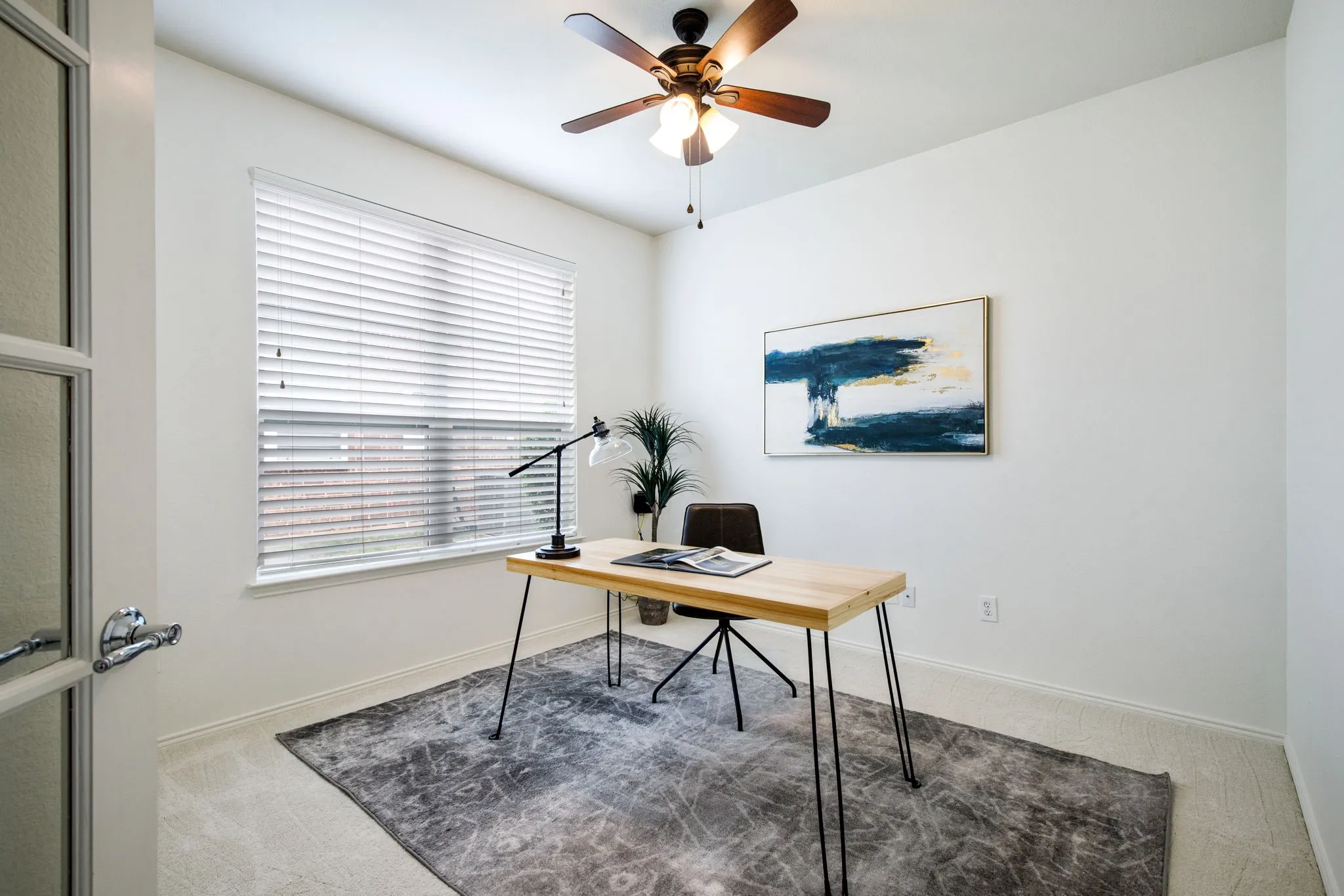 Single Family Residence For Sale in Denton County , 1826 Windy Hill Drive, Frisco, Texas 75036, 3 Bedroom, 2 Bathroom, 2 Garage spaces, 1,976 Sqft, built in 2011, mls#21229018, Real Estate Agent in Frisco, Homes For Sale in Denton county, Homes For Sale in Frisco, Realtor in Frisco Texas, Real Estate Brokerage Independent Realty Texas, Luminita Cordes Realtor