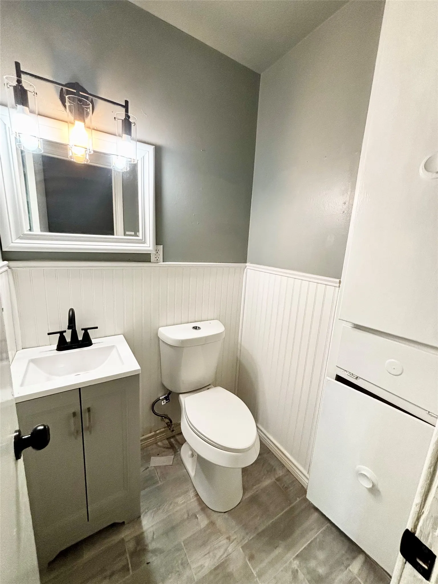 Single Family Residence For Sale in Dallas County , 4247 SUMMITT RIDGE, Dallas, Texas 75216, 3 Bedrooms, 2 Bathrooms, 1 Garage spaces, 1,473 Sqft, built in 1958, Price $275,499, mls#21230332, Real Estate Agent in Dallas, Homes For Sale in Dallas county, Homes For Sale in Dallas, Realtor in Dallas Texas, Real Estate Brokerage Independent Realty Texas, Luminita Cordes Realtor