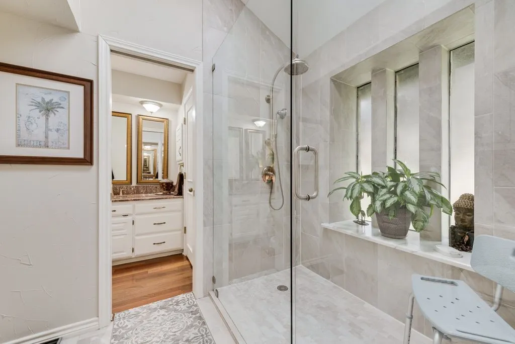 Single Family Residence For Sale in Collin County , 802 Riva Ridge, Lucas, Texas 75098, 4 Bedroom, 2 Bathroom, 2 Garage spaces, 2,017 Sqft, built in 1984, Preowned, mls#21230154, Real Estate Agent in Lucas, Homes For Sale in Collin county, Homes For Sale in Lucas, Realtor in Lucas Texas, Real Estate Brokerage Independent Realty Texas, Luminita Cordes Realtor
