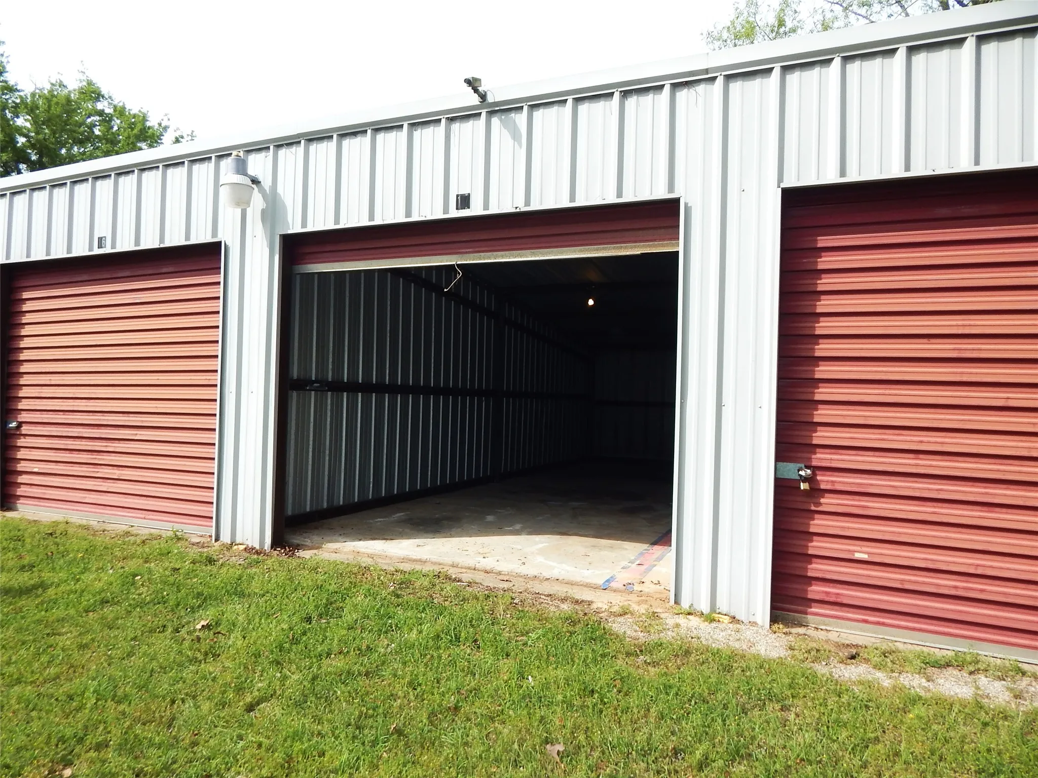 Business For Sale in Wood County , TBD W STATE HWY 154, Quitman, Texas 75783, 0, 0, Garage spaces, 0 Sqft, built in 1996, Preowned, Price $225,000, mls#21229350, Real Estate Agent in Quitman, Homes For Sale in Wood county, Homes For Sale in Quitman, Realtor in Quitman Texas, Real Estate Brokerage Independent Realty Texas, Luminita Cordes Realtor