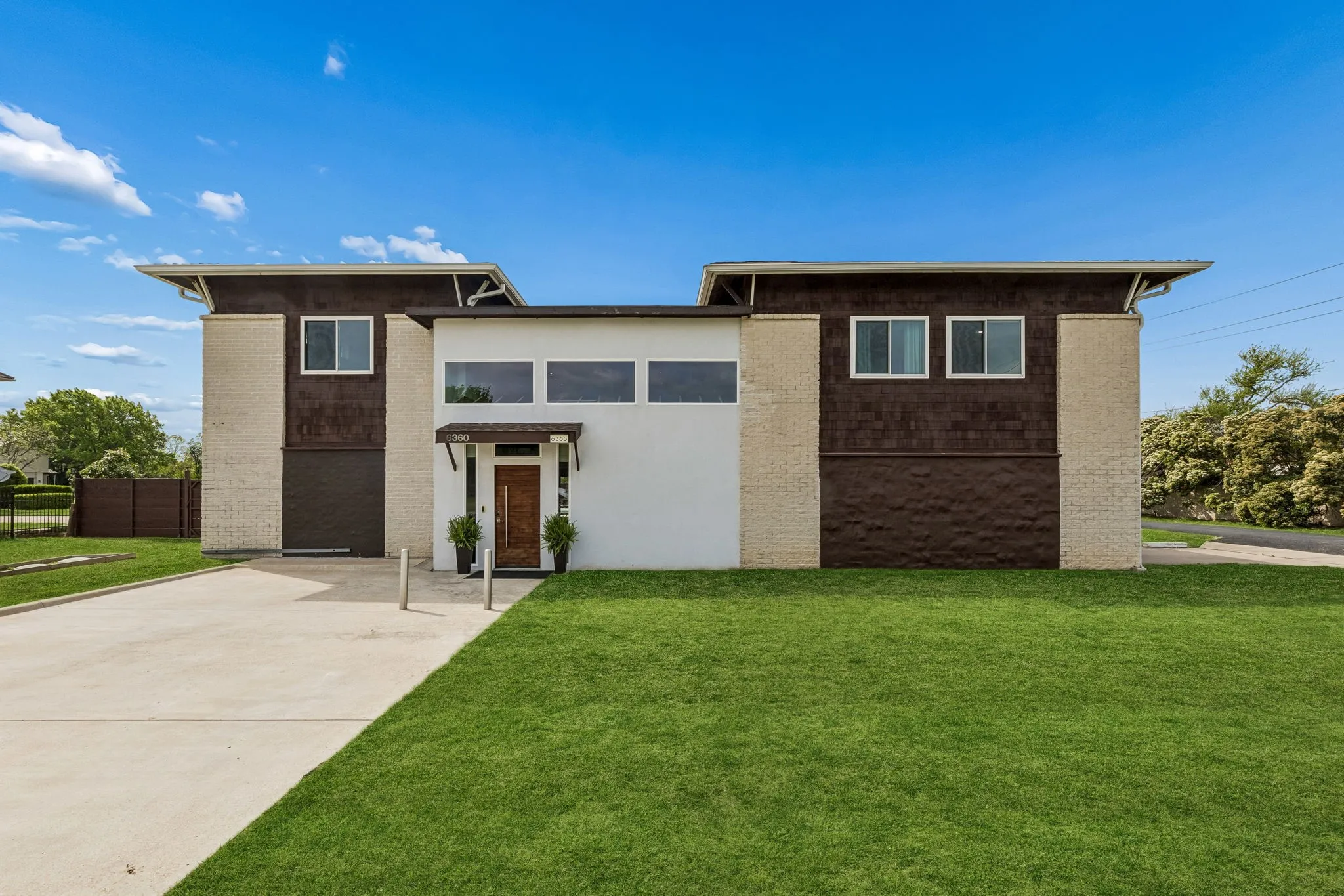 Single Family Residence For Sale in Collin County , 6360 Curtis Street, Plano, Texas 75093, 4 Bedroom, 3 Bathroom, 2 Garage spaces, 4,169 Sqft, built in 1995, Preowned, mls#21230390, Real Estate Agent in Plano, Homes For Sale in Collin county, Homes For Sale in Plano, Realtor in Plano Texas, Real Estate Brokerage Independent Realty Texas, Luminita Cordes Realtor