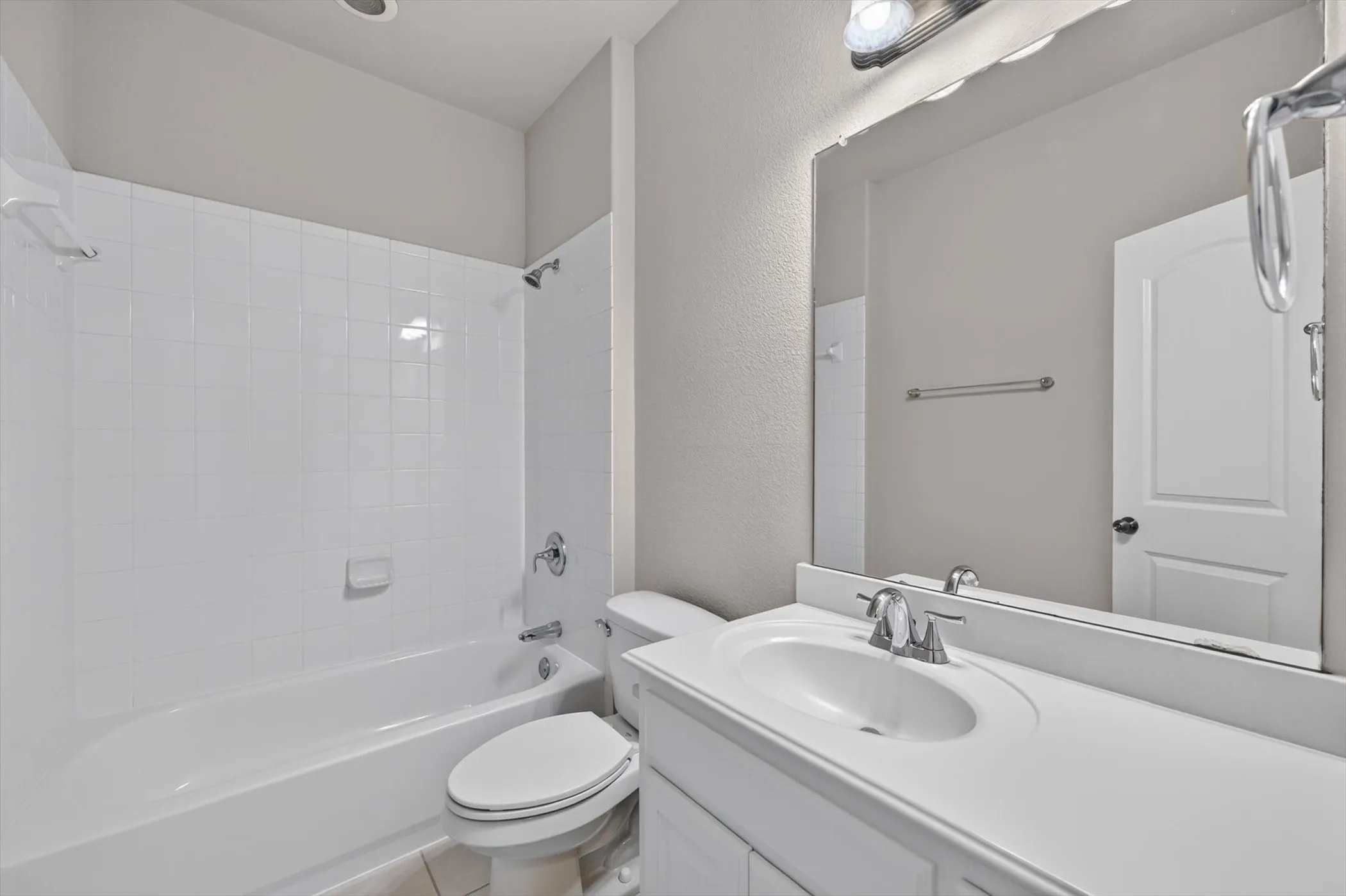 Single Family Residence For Rent in Collin County , 10513 Sedalia Drive, Mc Kinney, Texas 75072, 5 Bedroom, 4 Bathroom, 2 Garage spaces, 3,553 Sqft, built in 2011, Preowned, mls#21230302, Real Estate Agent in Mc Kinney, Homes For Rent in Collin county, Homes For Rent in Mc Kinney, Realtor in Mc Kinney Texas, Real Estate Brokerage Independent Realty Texas, Luminita Cordes Realtor