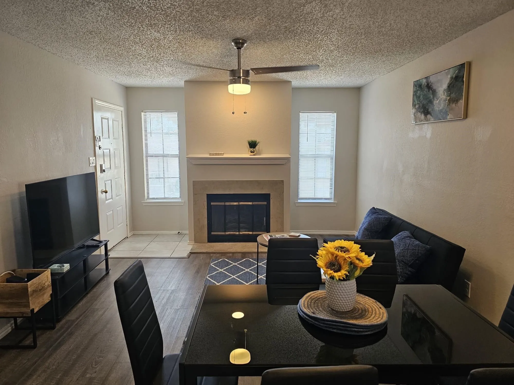 Condominium For Rent in Tarrant County , 1728 Crest Point Drive, Arlington, Texas 76012, 1 Bedroom, 1 Bathroom, Garage spaces, 641 Sqft, built in 1983, mls#21230398, Real Estate Agent in Arlington, Homes For Rent in Tarrant county, Homes For Rent in Arlington, Realtor in Arlington Texas, Real Estate Brokerage Independent Realty Texas, Luminita Cordes Realtor