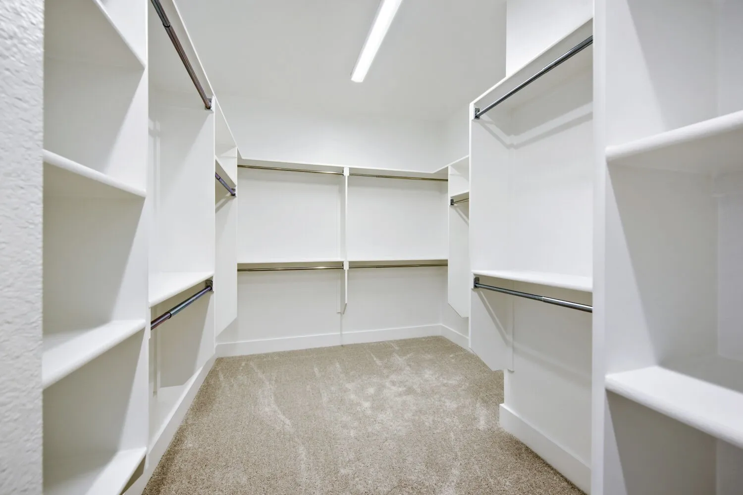 Walk in closet