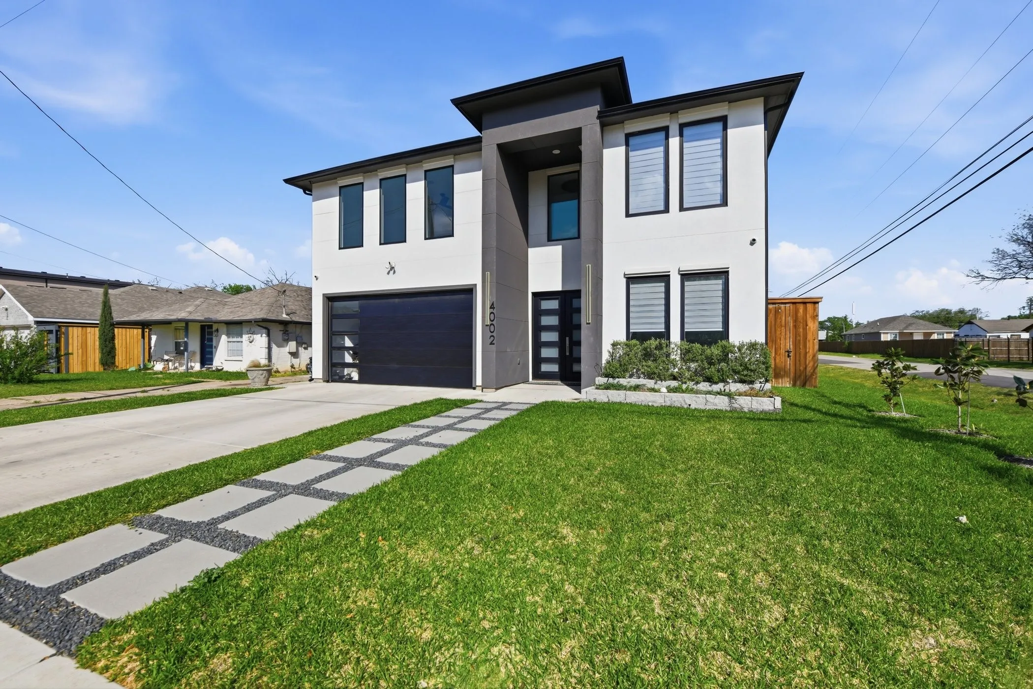 Single Family Residence For Sale in Dallas County , 4002 Furey Street, Dallas, Texas 75212, 6 Bedroom, 6 Bathroom, 3 Garage spaces, 4,116 Sqft, built in 2023, mls#21230237, Real Estate Agent in Dallas, Homes For Sale in Dallas county, Homes For Sale in Dallas, Realtor in Dallas Texas, Real Estate Brokerage Independent Realty Texas, Luminita Cordes Realtor