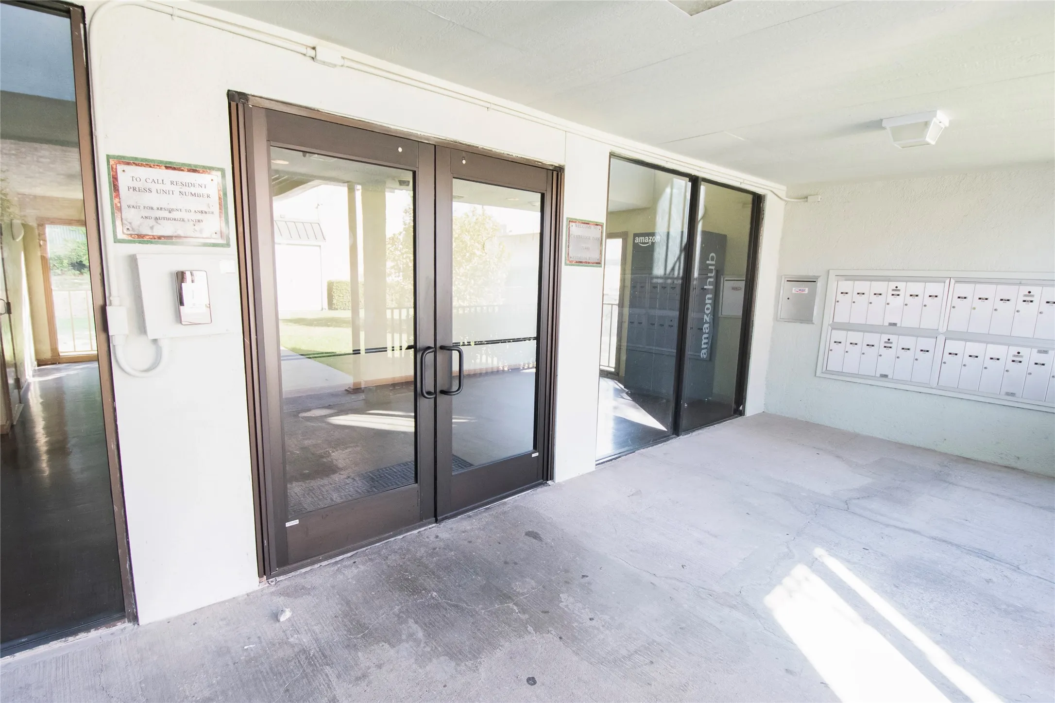 Condominium For Sale in Dallas County , 11460 Audelia Road 272, Dallas, Texas 75243, 2 Bedroom, 2 Bathroom, Garage spaces, 1,087 Sqft, built in 1980, mls#21230448, Real Estate Agent in Dallas, Homes For Sale in Dallas county, Homes For Sale in Dallas, Realtor in Dallas Texas, Real Estate Brokerage Independent Realty Texas, Luminita Cordes Realtor